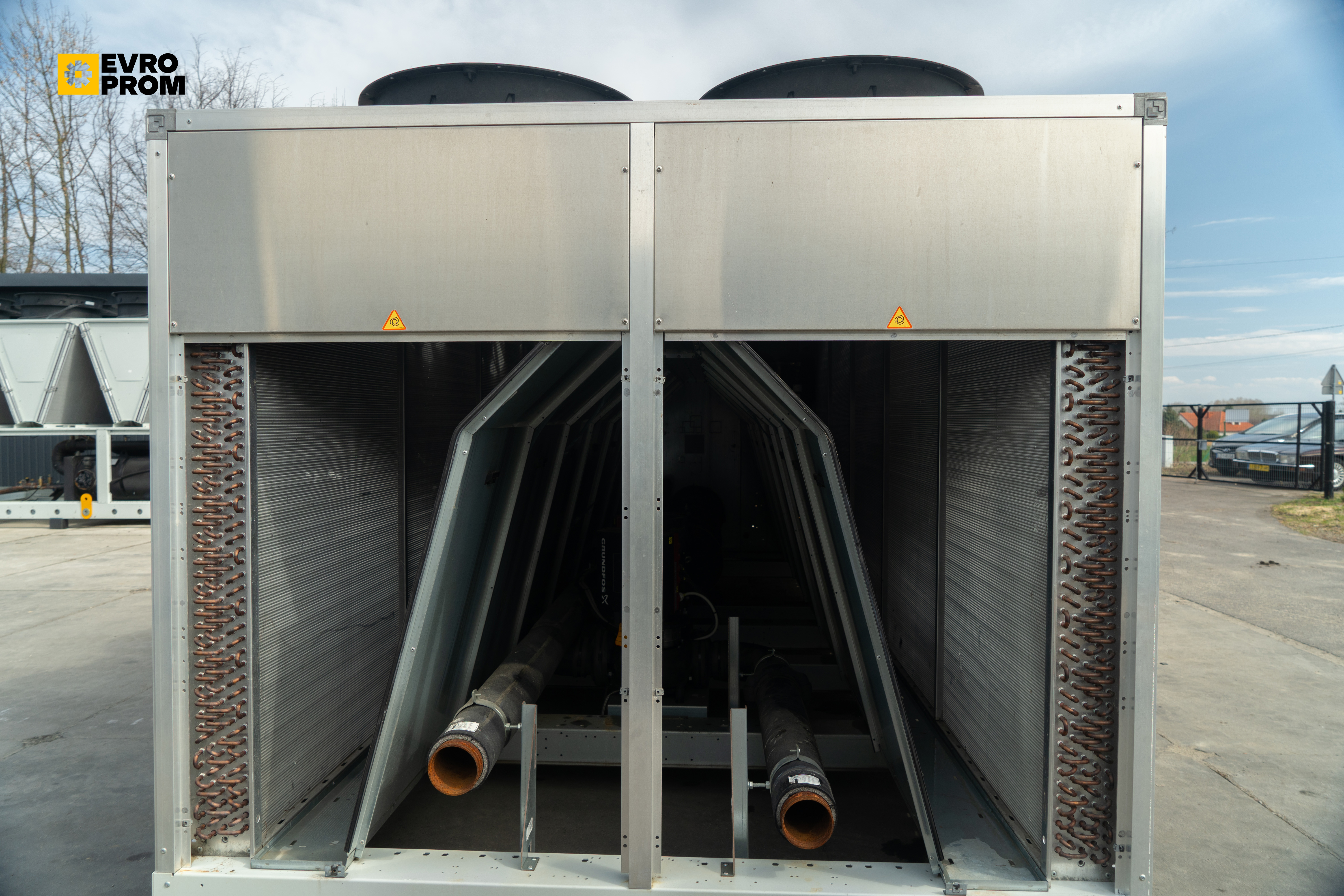 Chiller Climaveneta 311/327 kW | pompa di calore| Nuovo in vendita - foto 8