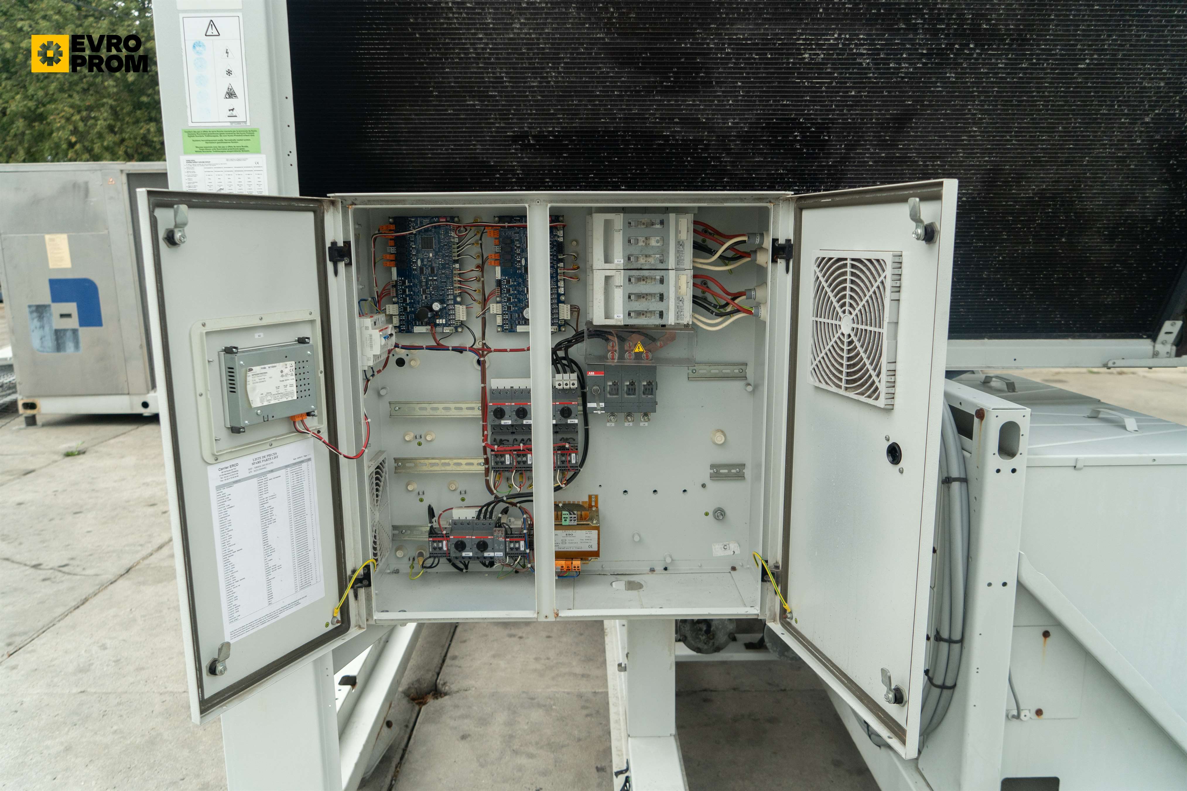 Chiller Carrier | 261 kW | 2015 | Usato + Garanzia in vendita - foto 9