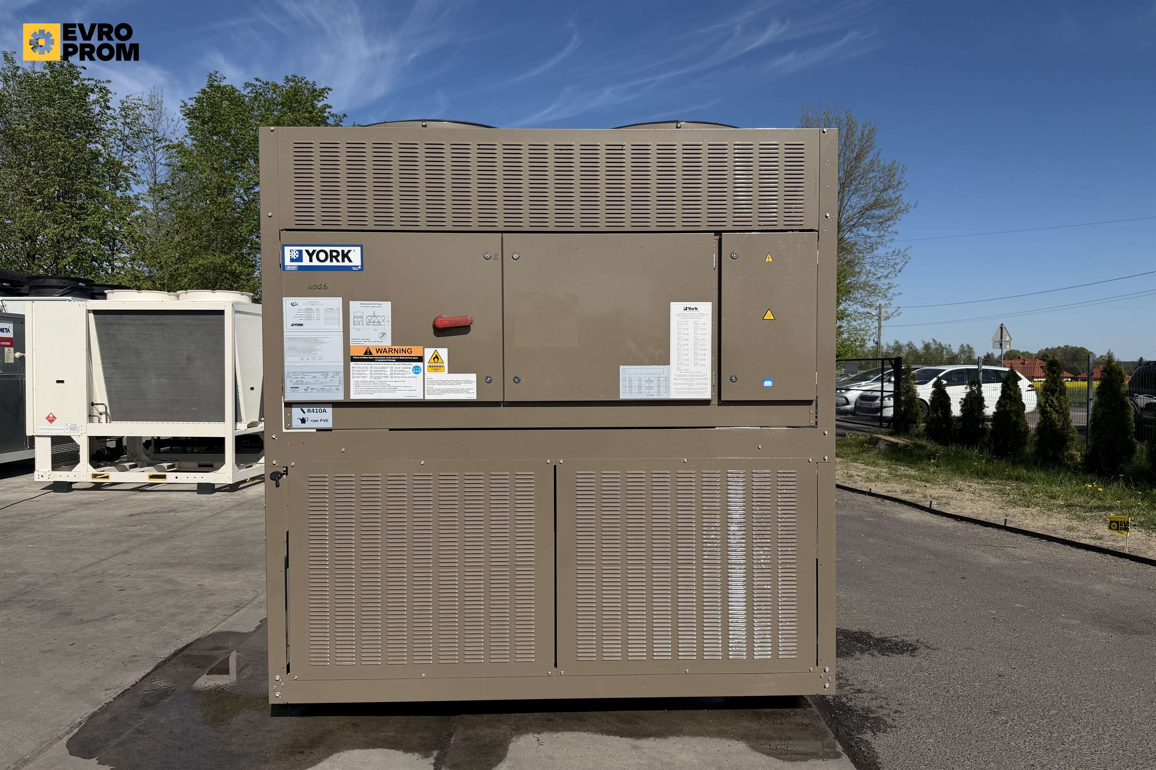 Air cooled chiller York | 520 kW | 2023 | Nuovo in vendita - foto 6