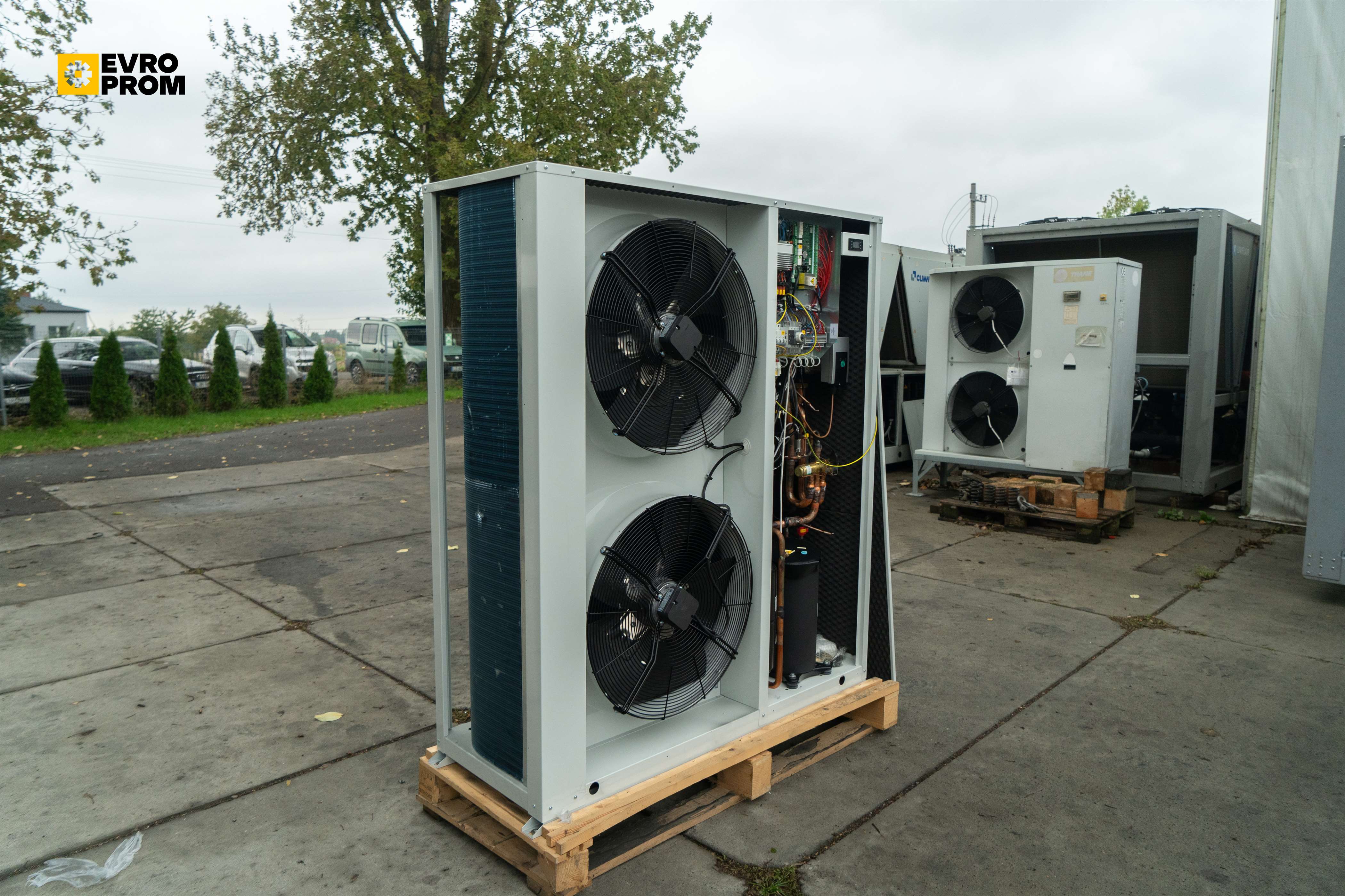 Chiller CLIMAVENETA | 24,7/26,1 kW | Garanzia | Nuovo in vendita - foto 6
