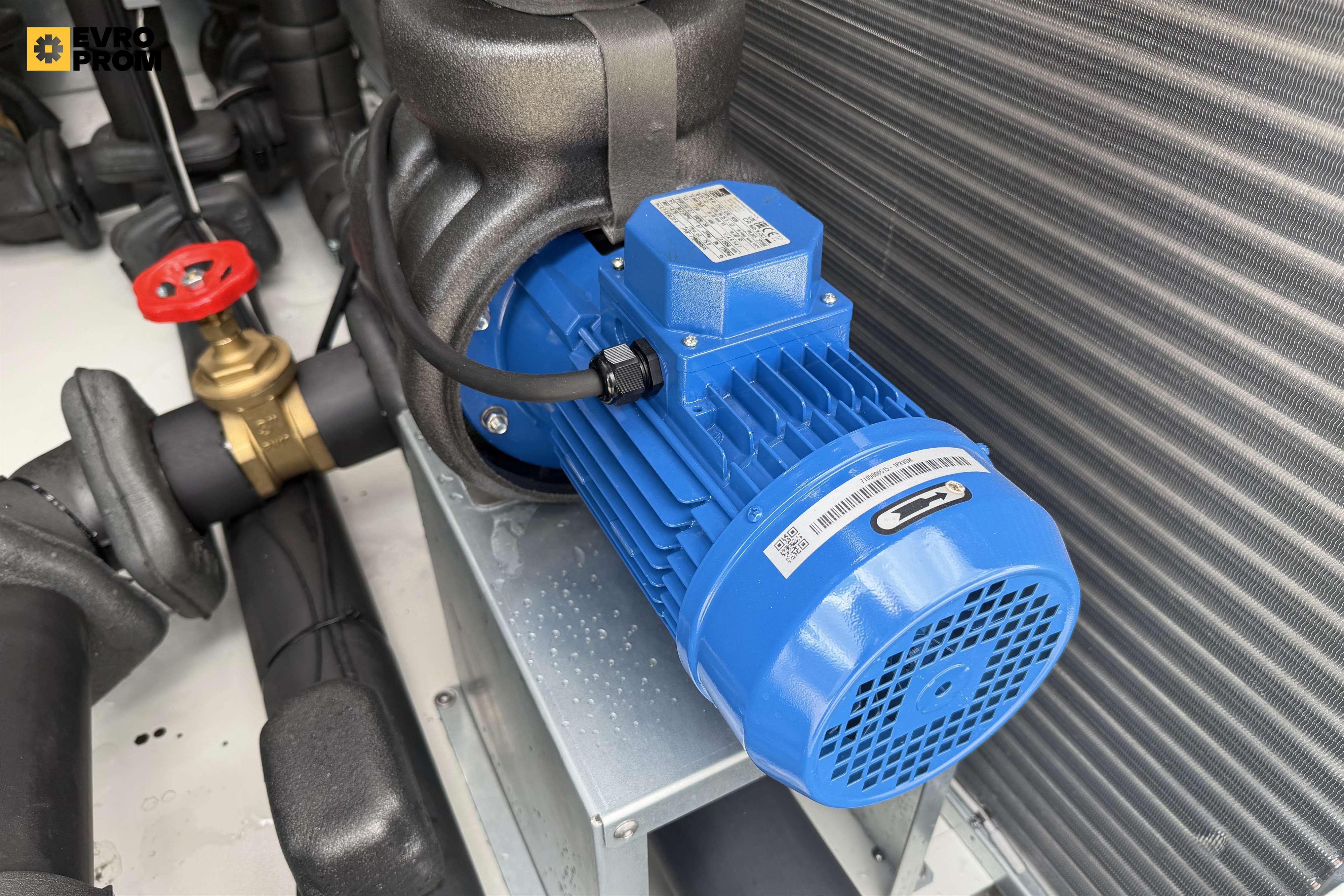 Chiller Galletti 137/154 kW | pompa di calore | Nuovo in vendita - foto 13
