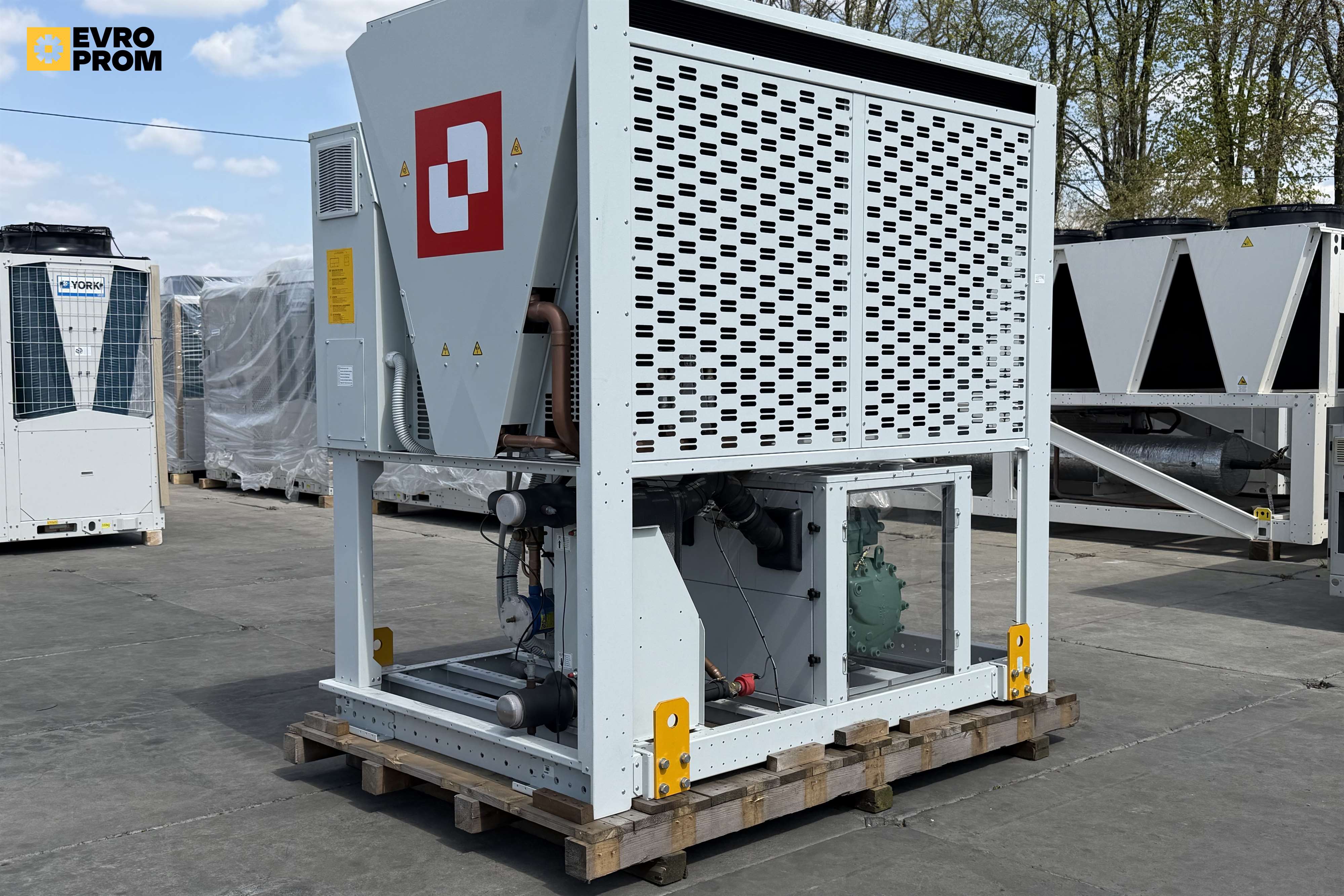 Aircooled chiller Climaveneta | 112 kW | 2018 | Nuovo in vendita - foto 3