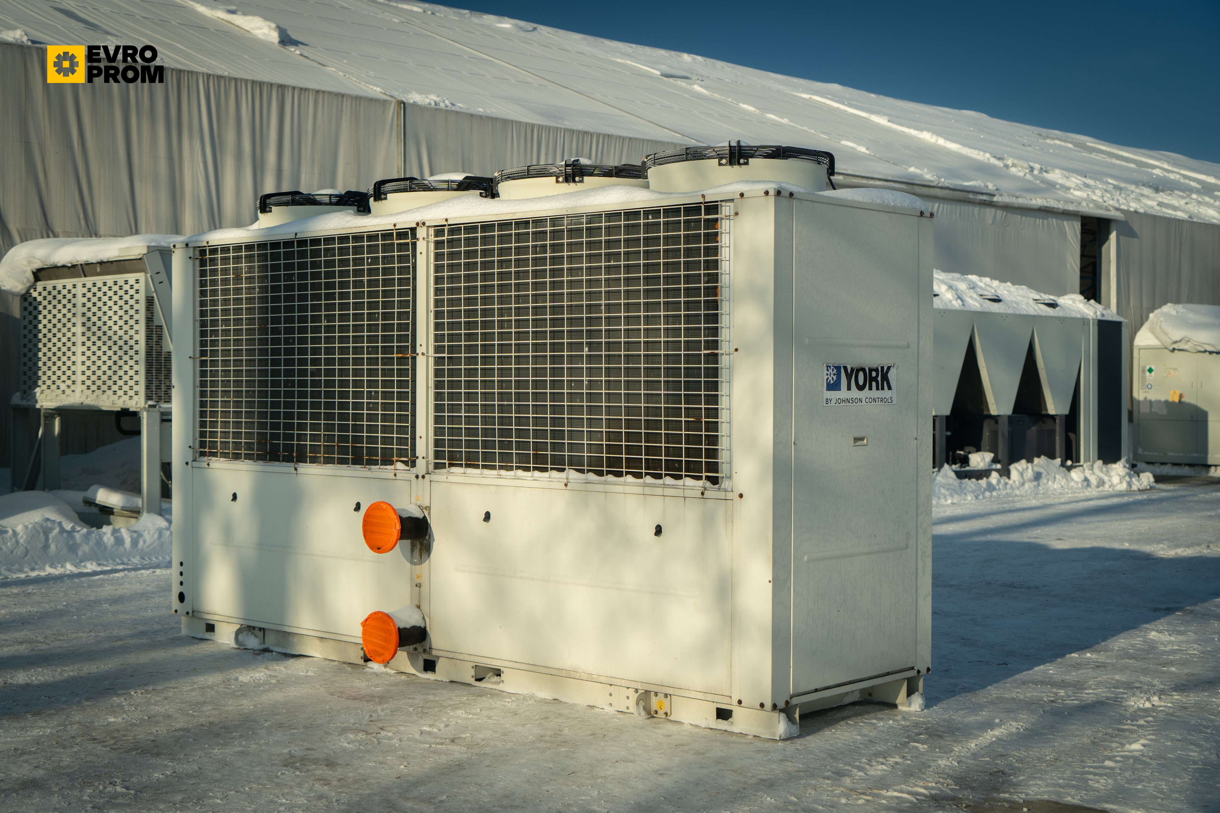 York chiller 145/150 kW | 2017 | Usato | Garanzia in vendita - foto 4