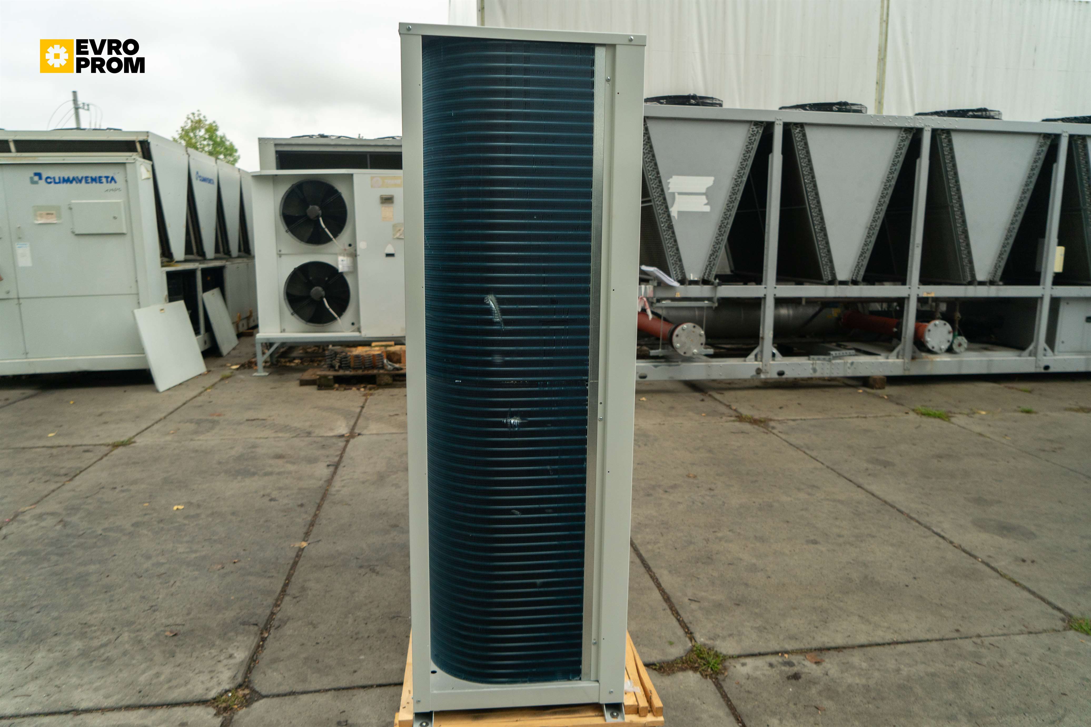 Chiller CLIMAVENETA | 24,7/26,1 kW | Garanzia | Nuovo in vendita - foto 4