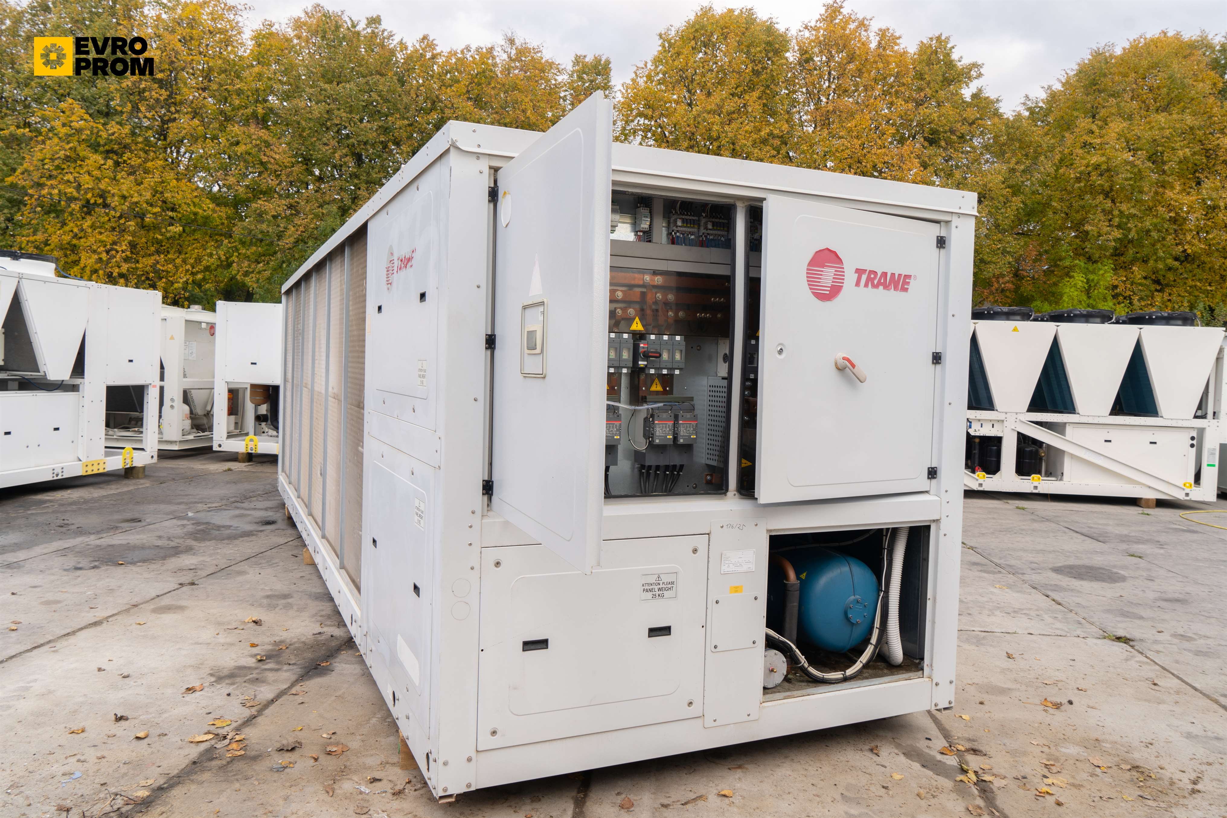 Trane chiller 594/675 kW | pompa di calore | Garanzia in vendita - foto 6