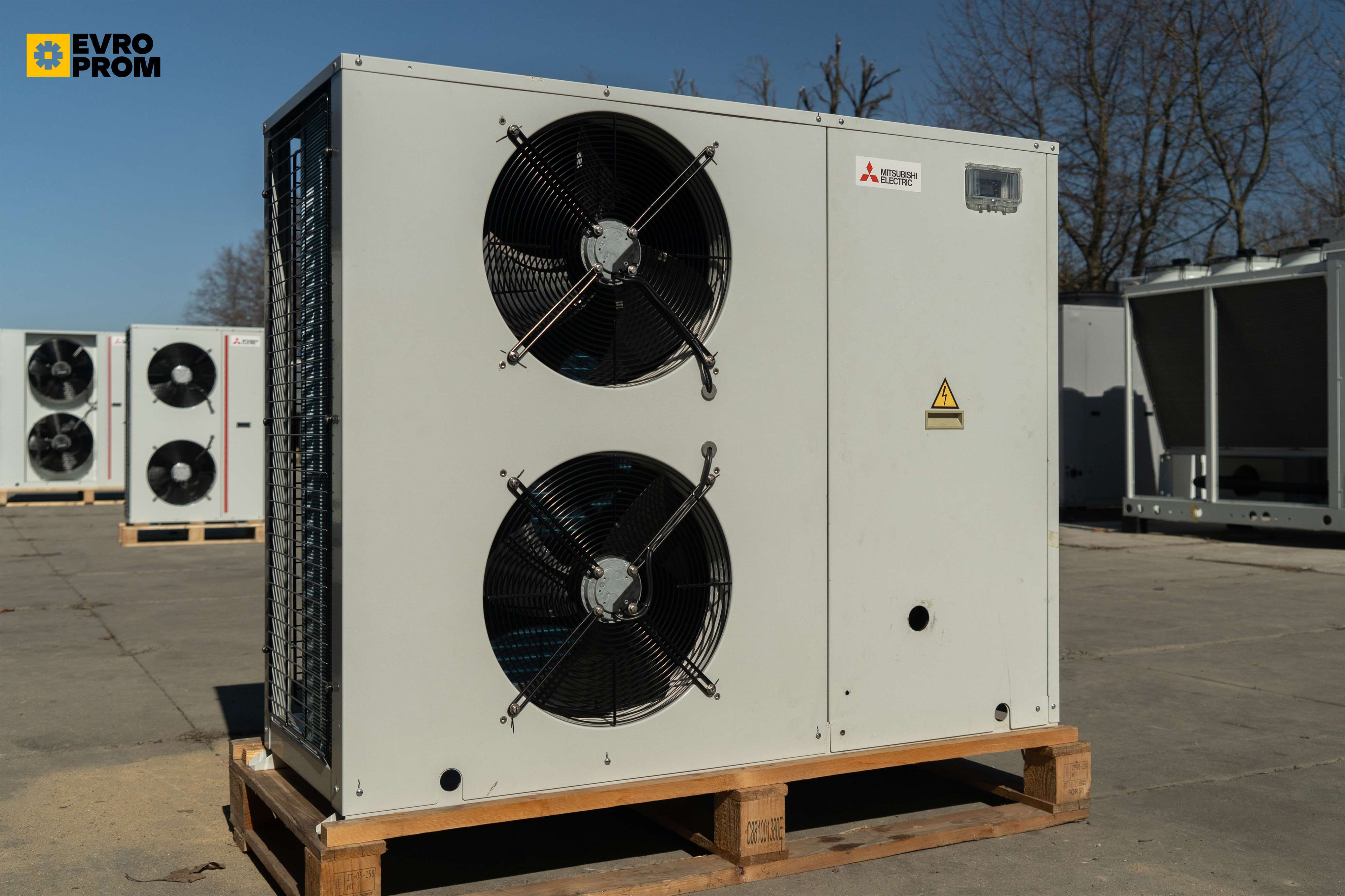 Chiller Climaveneta 15/17 kW | pompa di calore | Nuovo in vendita - foto 2