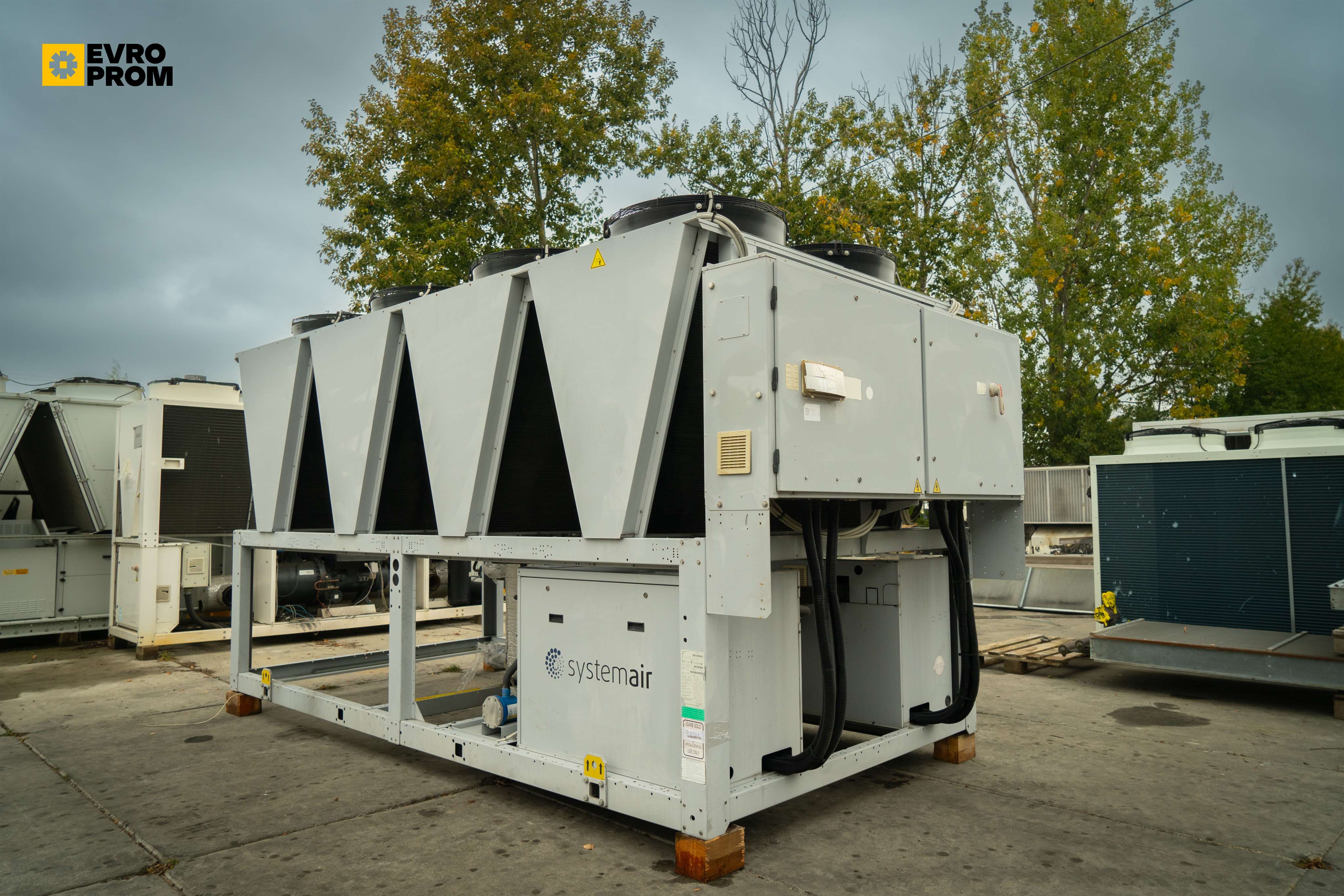 Air cooled chiller Systemair 414 kW | Usato | Garanzia in vendita - foto 2