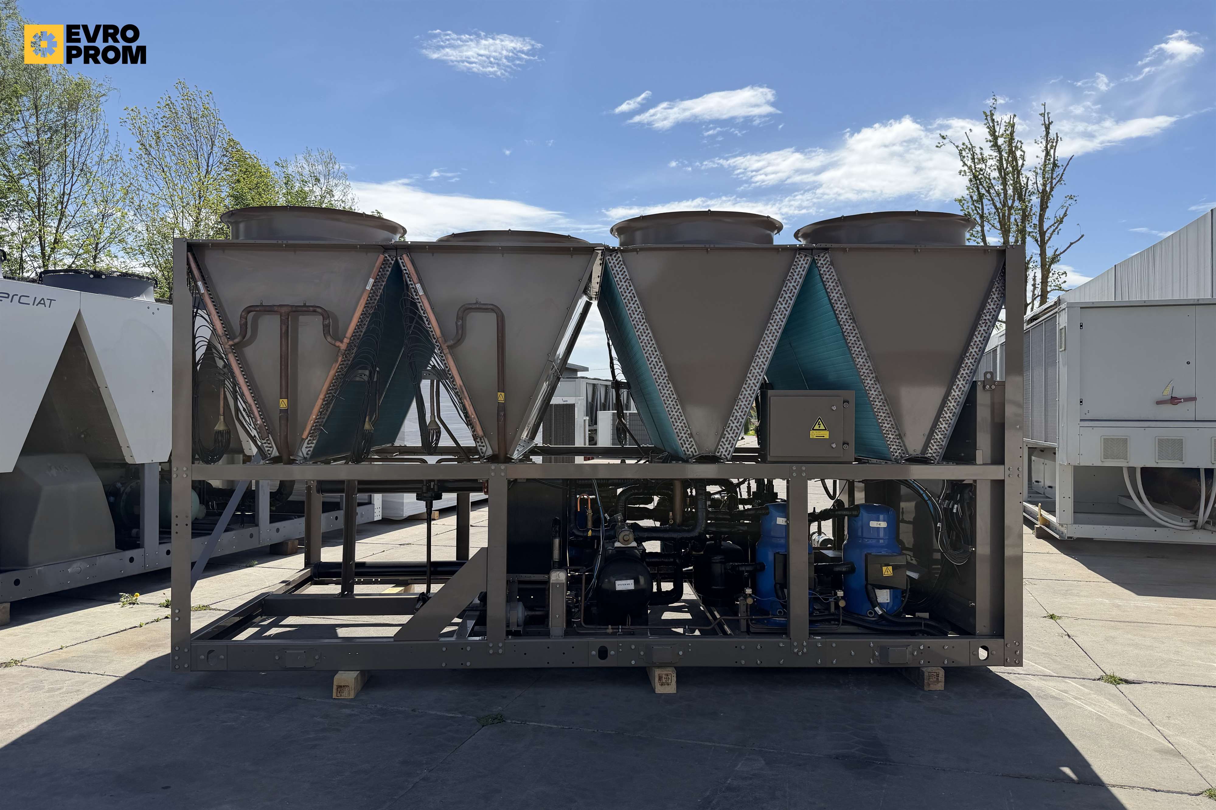 Chiller York 364/406 kW | pompa di calore | Nuovo in vendita - foto 7