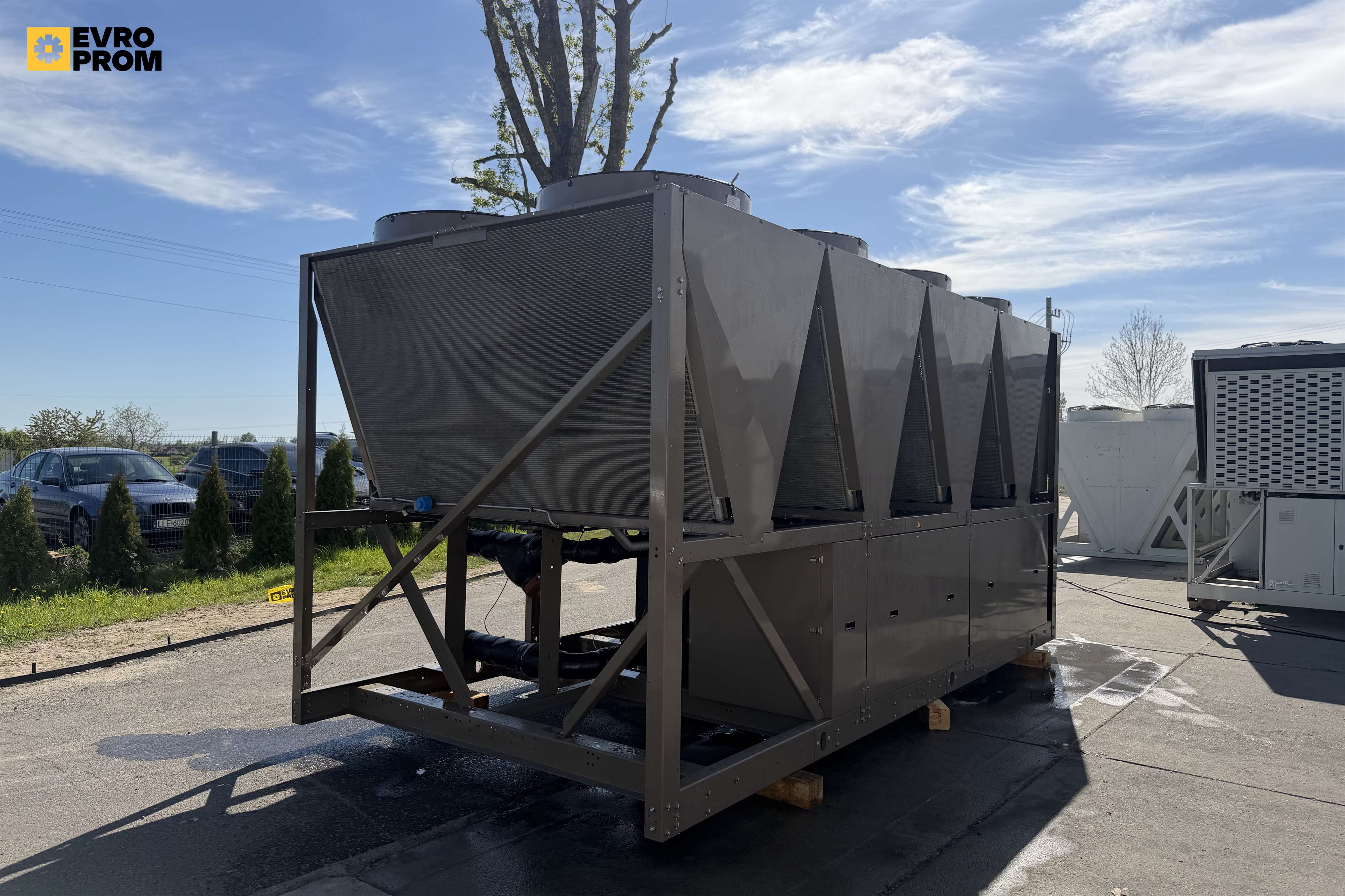 Air cooled chiller York | 520 kW | 2023 | Nuovo in vendita - foto 4
