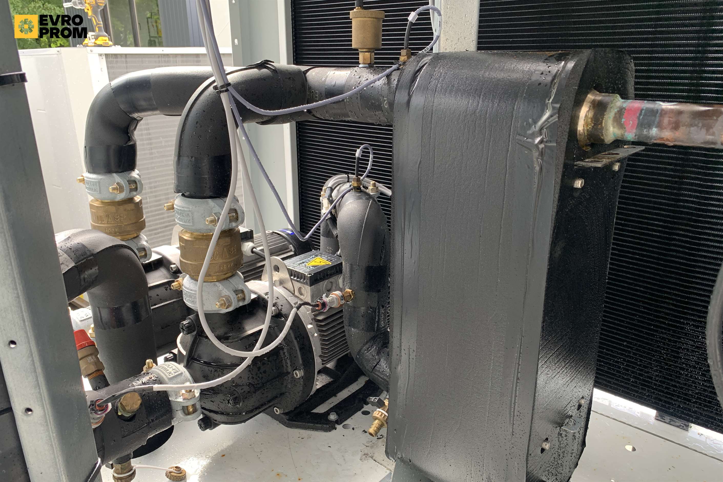 Chiller Carrier aircooled | 63,6 kW | 2024 Nuovo in vendita - foto 11