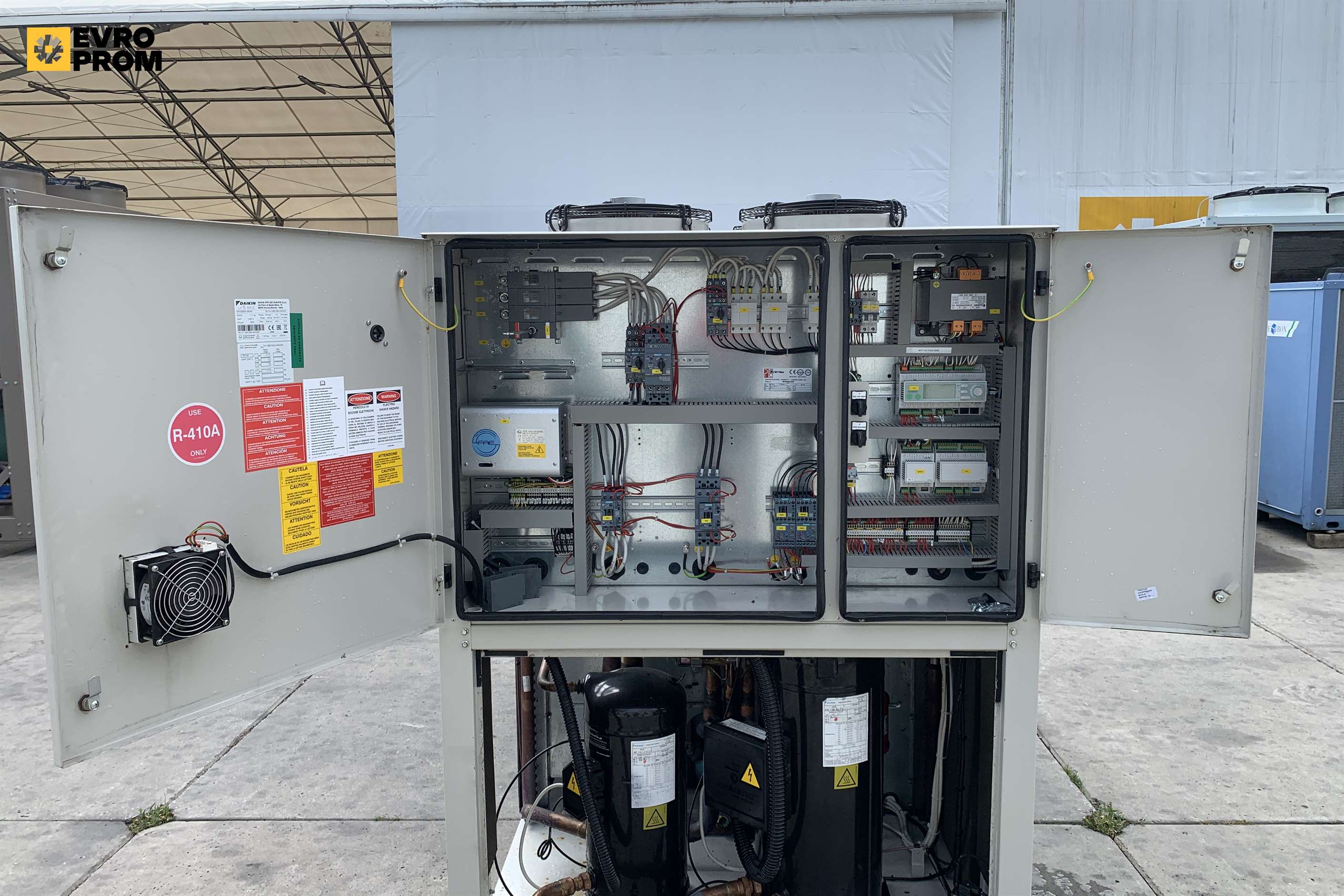 Chiller Daikin 84/92 kW | pompa di calore | Garanzia in vendita - foto 7