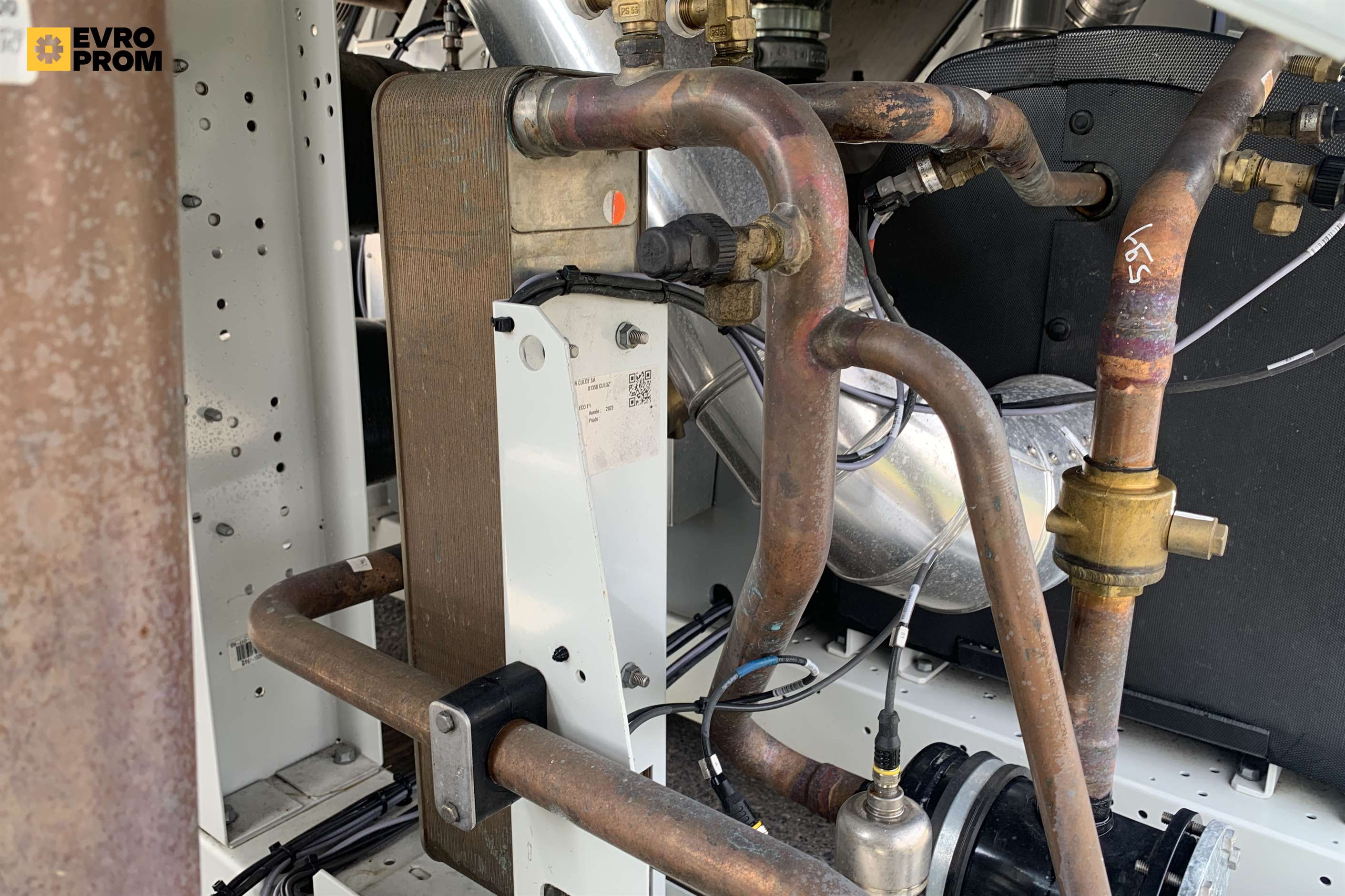 Carrier chiller | 537 kW inverter | Usato Garanzia in vendita - foto 9
