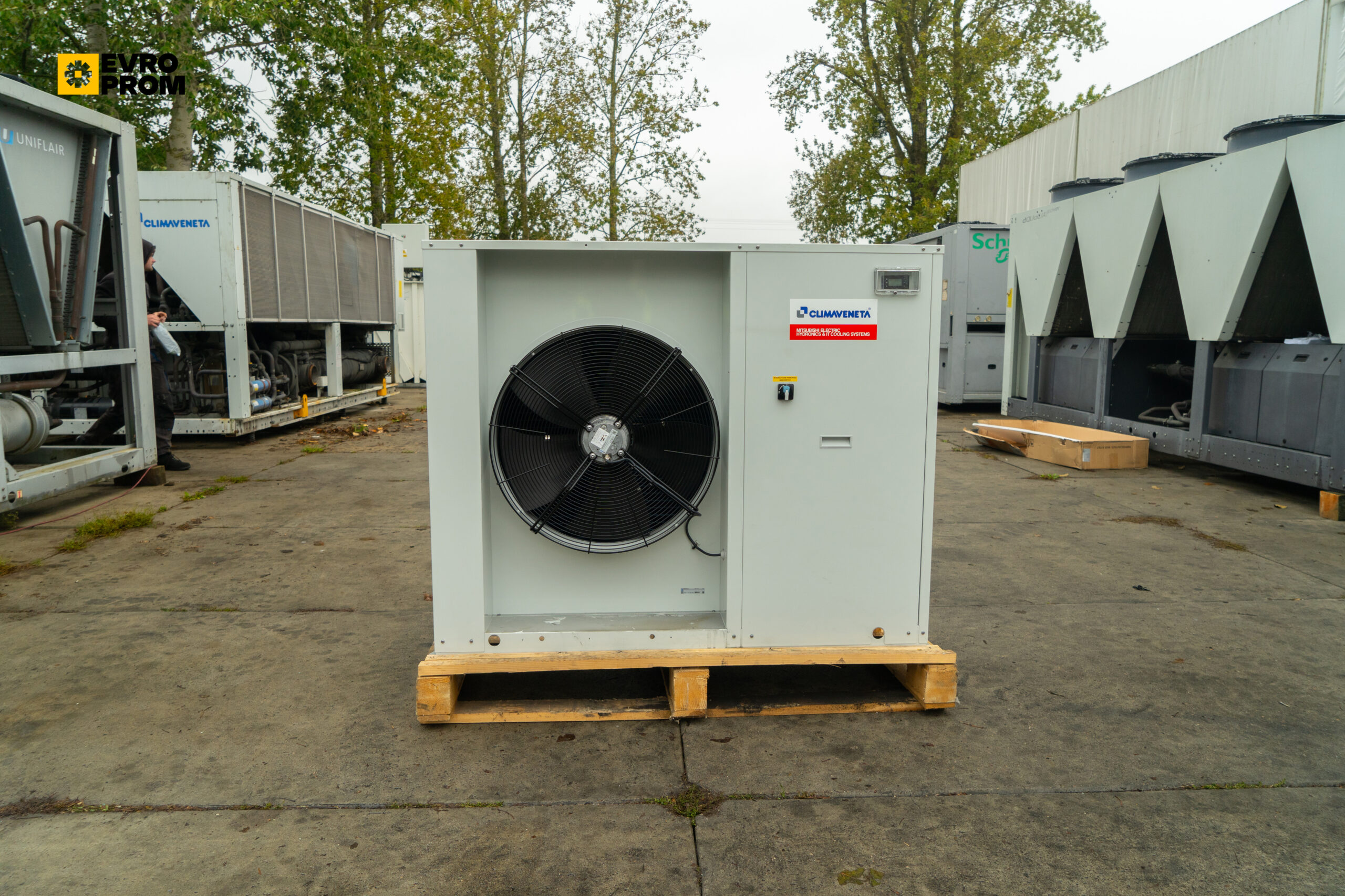 Chiller CLIMAVENETA | 18.7/21.7 kW | Garanzia | Nuovo in vendita - foto 2
