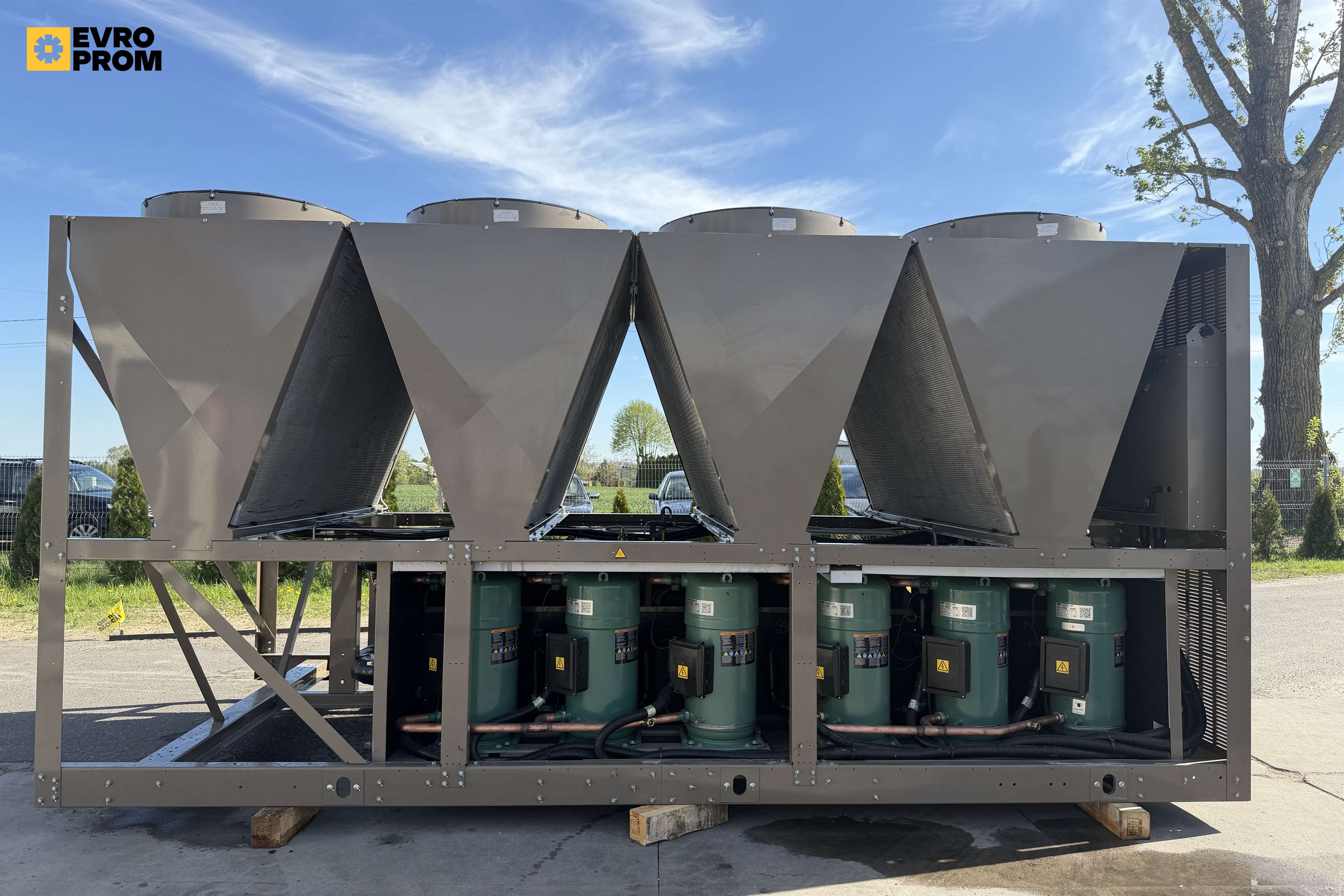 Air cooled chiller York | 520 kW | 2023 | Nuovo in vendita - foto 8