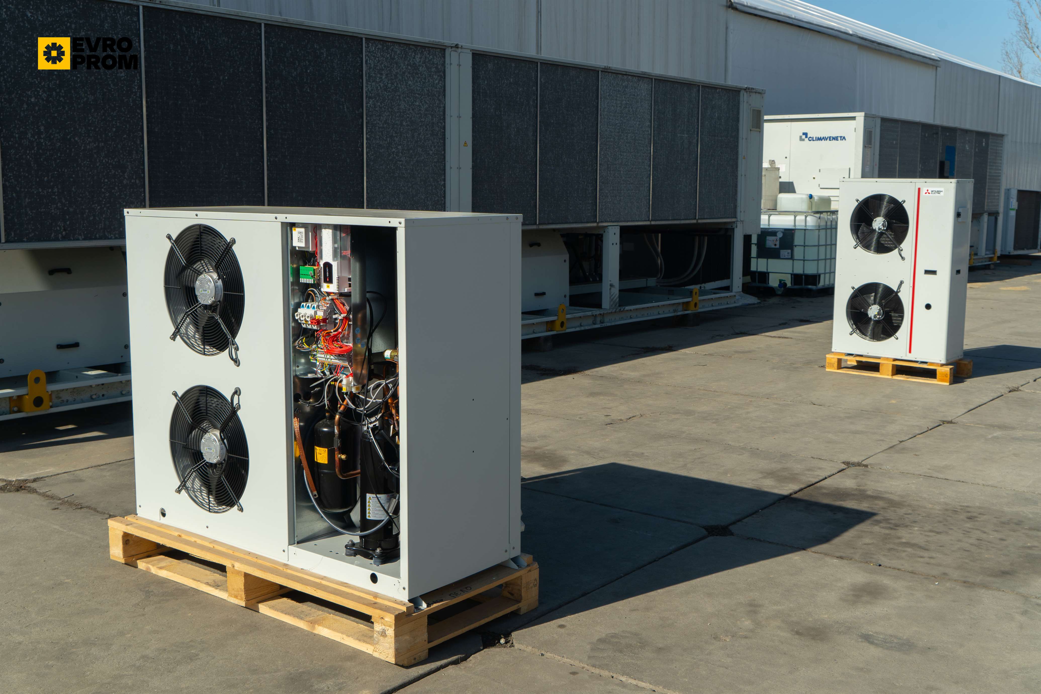Chiller CLIMAVENETA | 15,6/17,2 kW | Garanzia | Nuovo in vendita - foto 6
