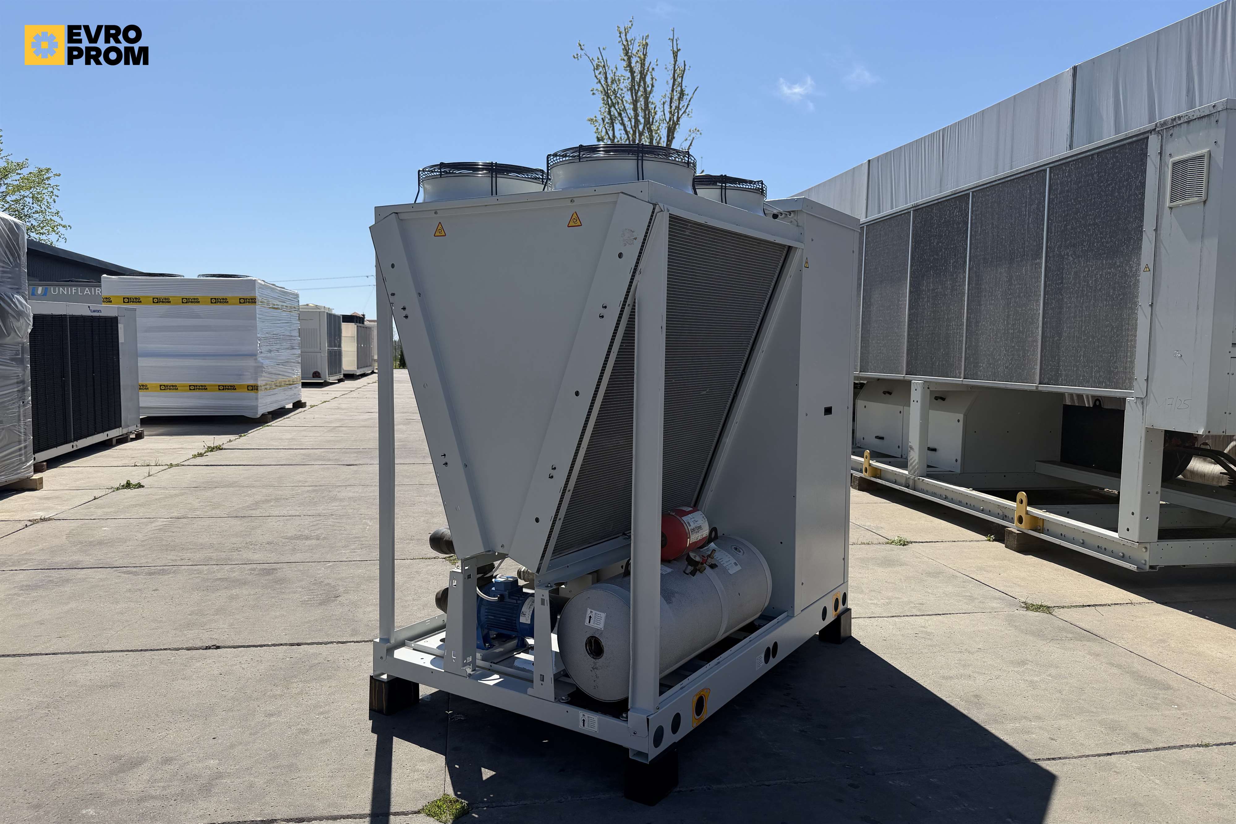 Aircooled chiller Climaveneta 52 kW | inverter | Nuovo in vendita - foto 3