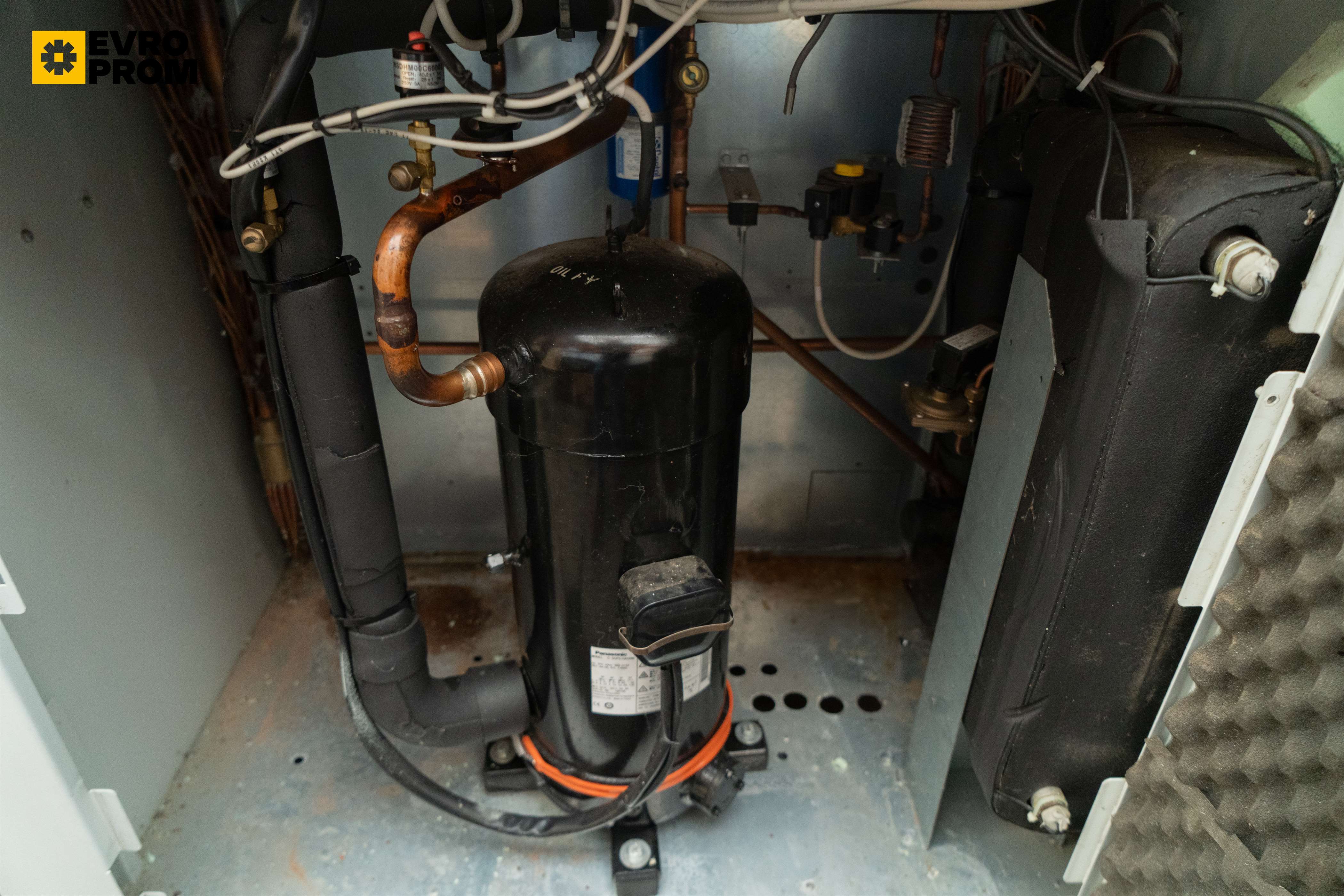 Aircooled chiller Rhoss | 34 kW | 2015 | Garanzia in vendita - foto 7