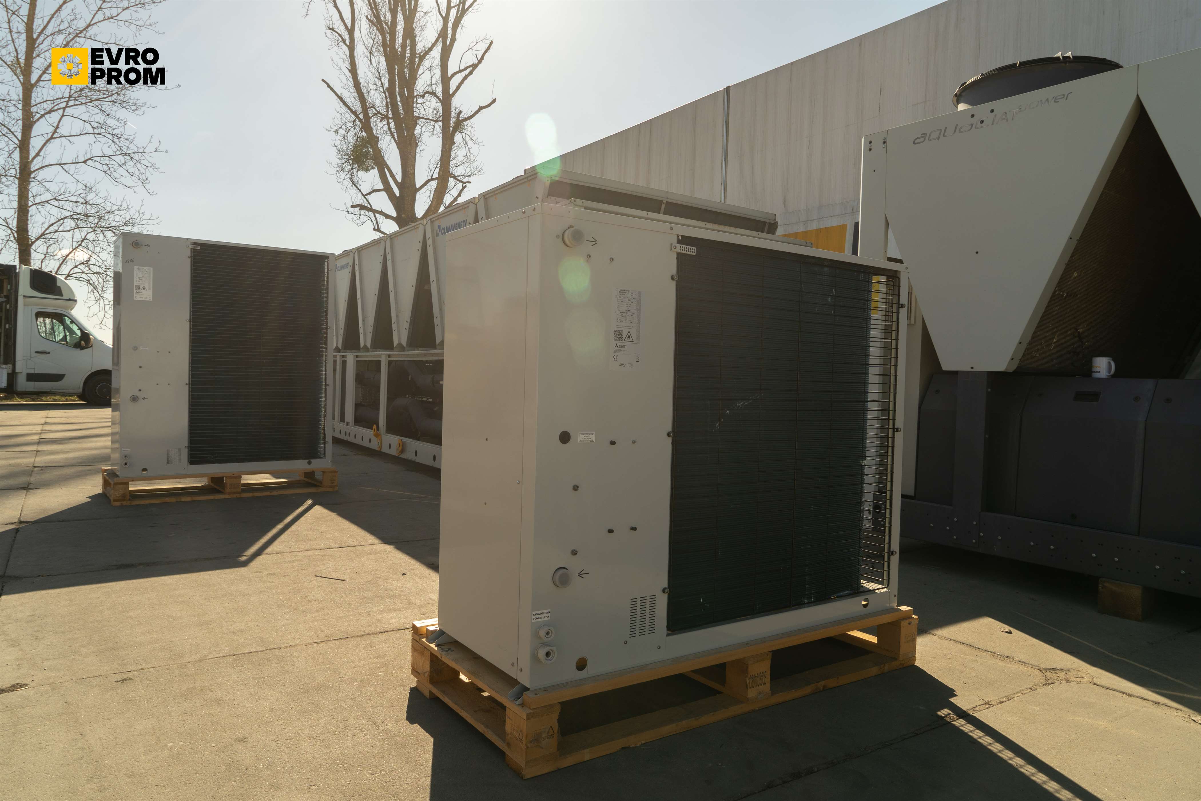 Chiller Climaveneta 20/24 kW | pompa di calore | Nuovo in vendita - foto 4