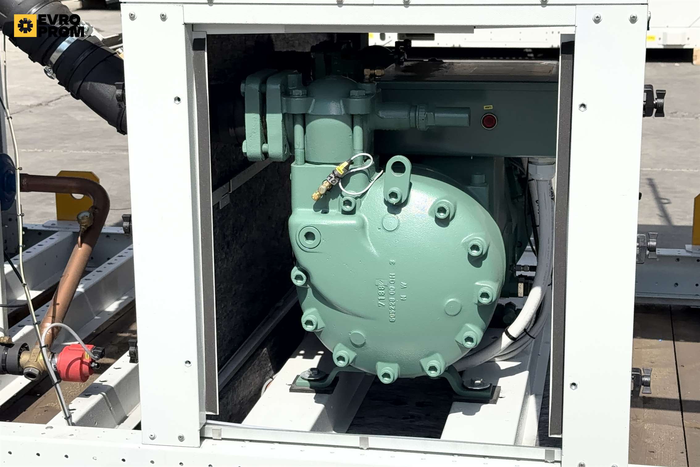 Aircooled chiller Climaveneta | 112 kW | 2018 | Nuovo in vendita - foto 9