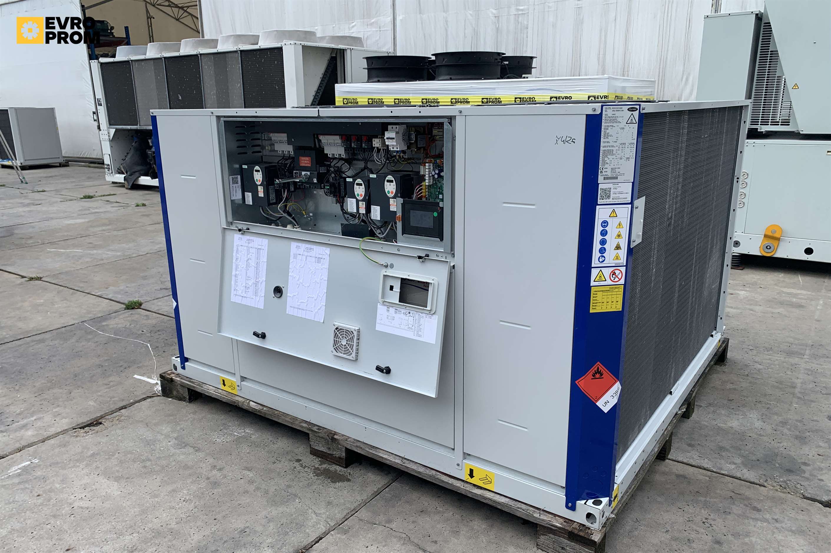 Chiller Carrier pompa di calore | 87/93 kW | 2023 in vendita - foto 6