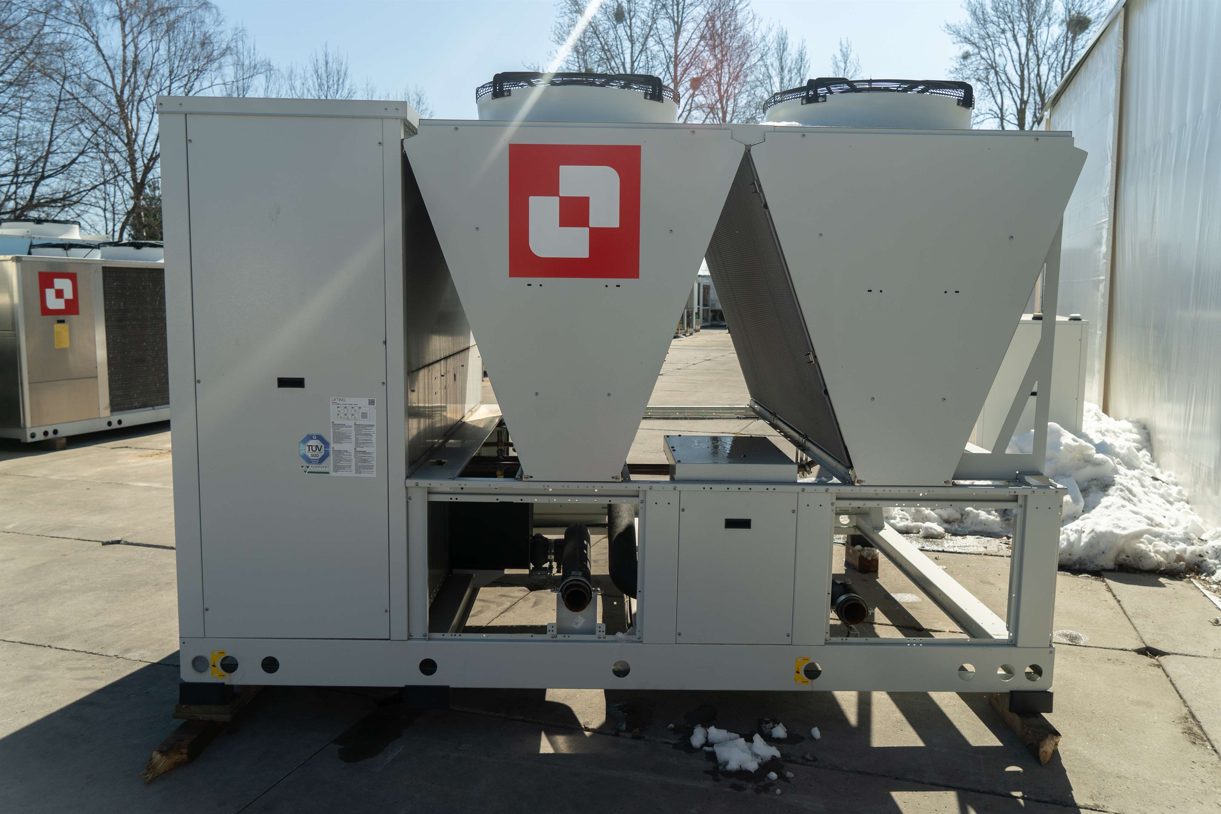 Chiller CLIMAVENETA | 194.1 kW | Garanzia | Nuovo in vendita - foto 3