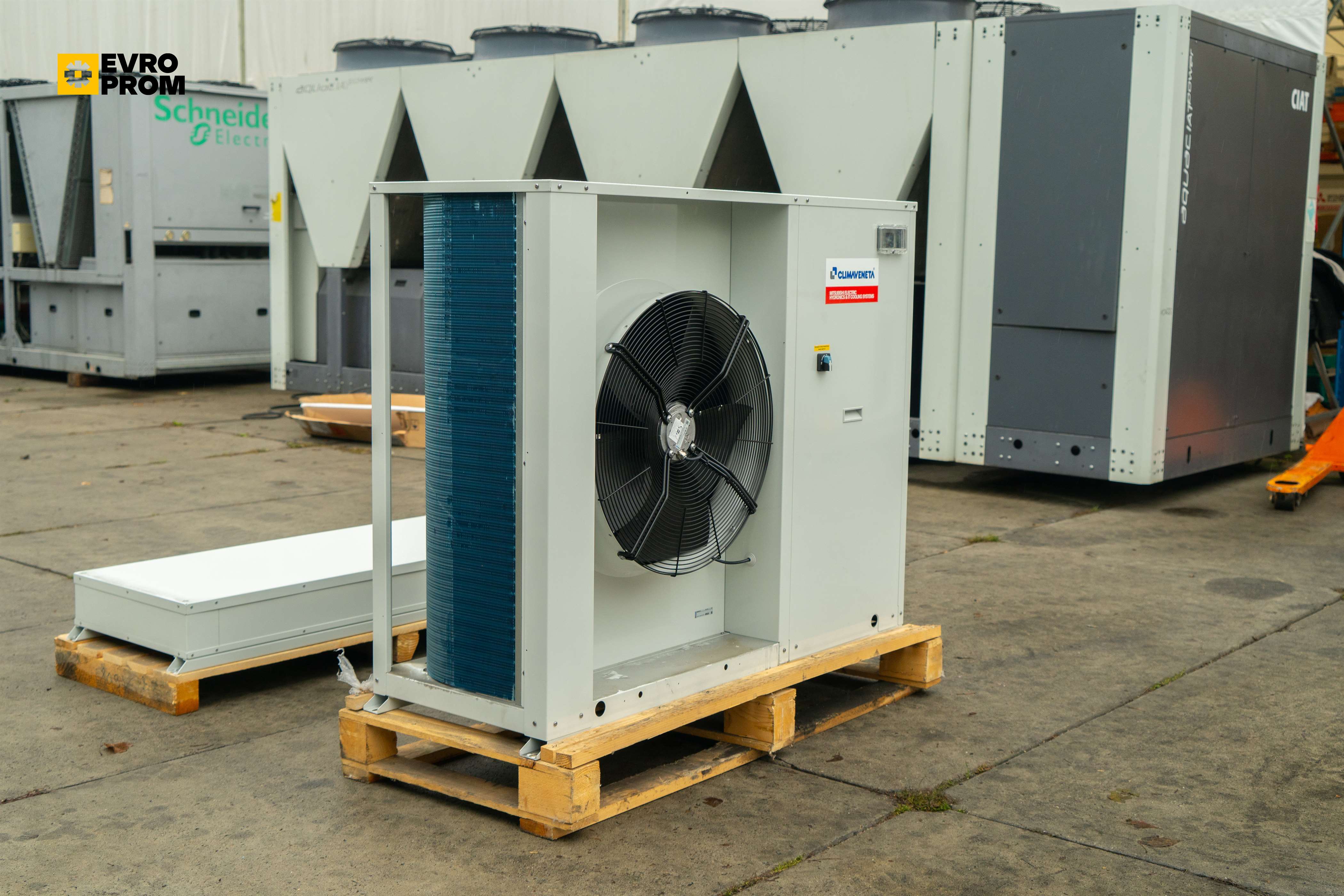 Chiller CLIMAVENETA | 18.7/21.7 kW | Garanzia | Nuovo in vendita - foto 2