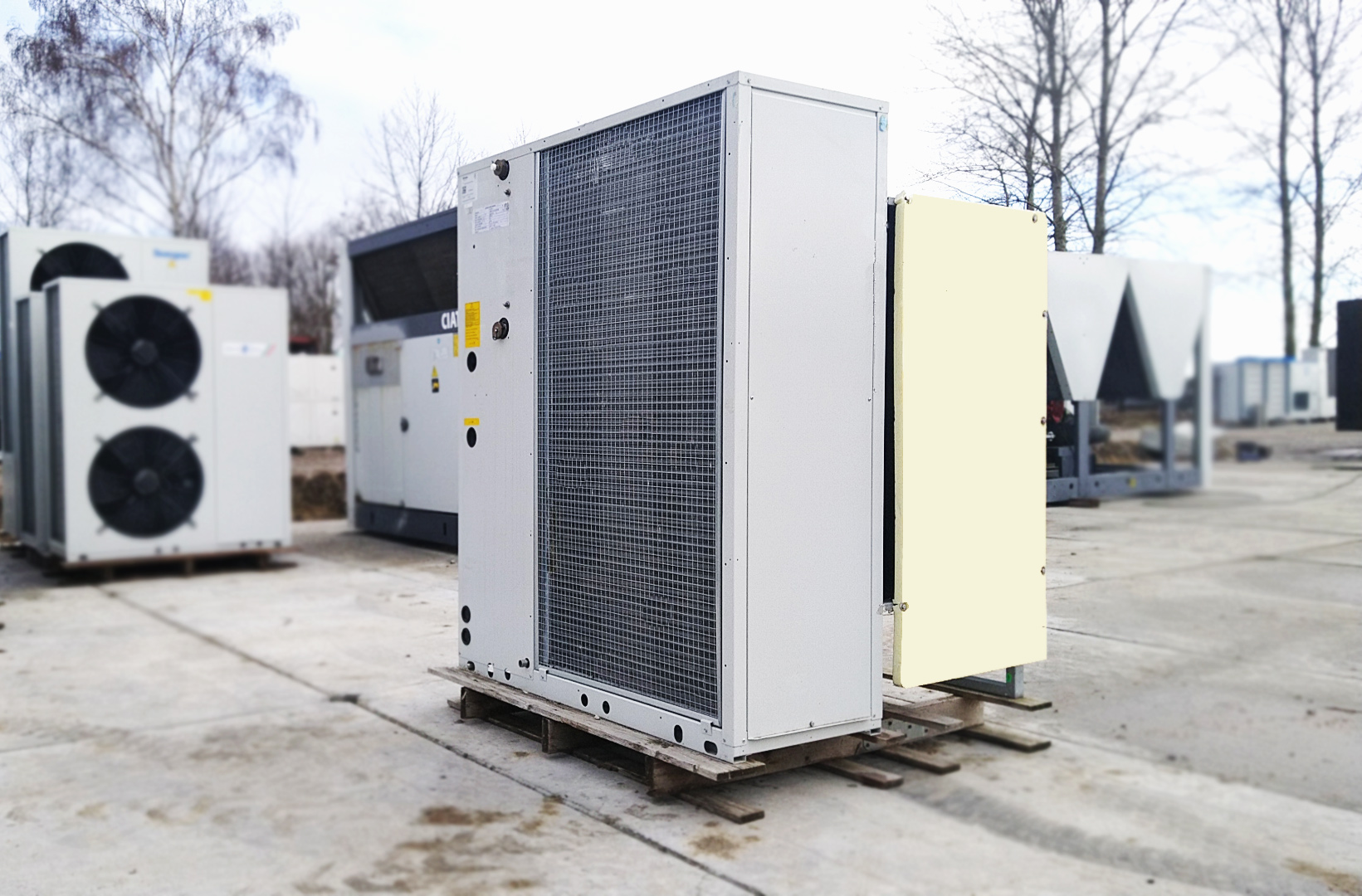 Chiller Blue Box 26/30 kW | pompa di calore | Nuovo in vendita - foto 5