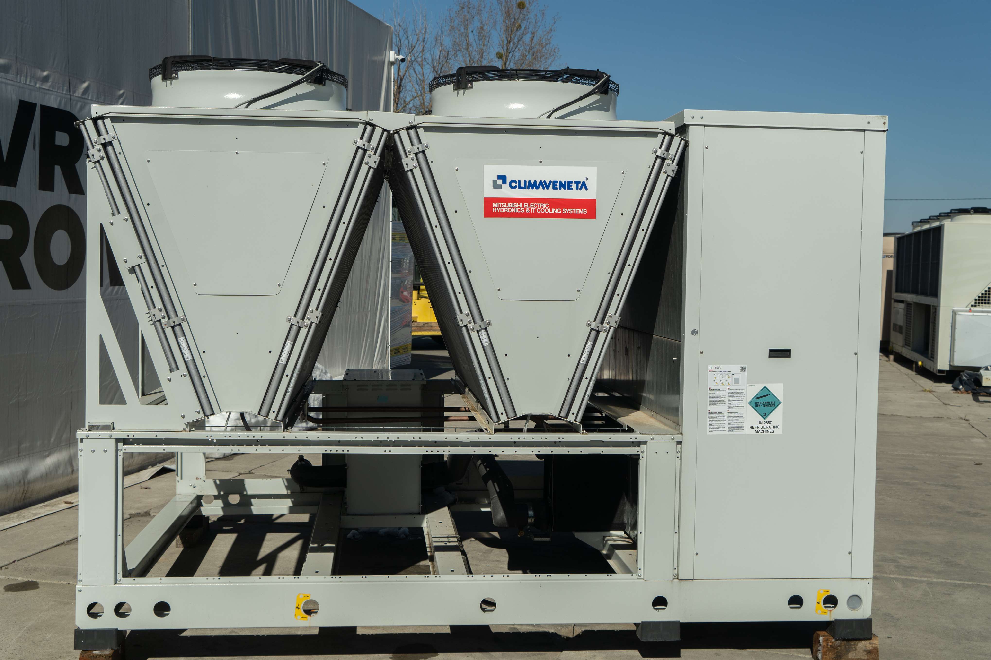 Chiller CLIMAVENETA | 194.1 kW | Garanzia | Nuovo in vendita - foto 4