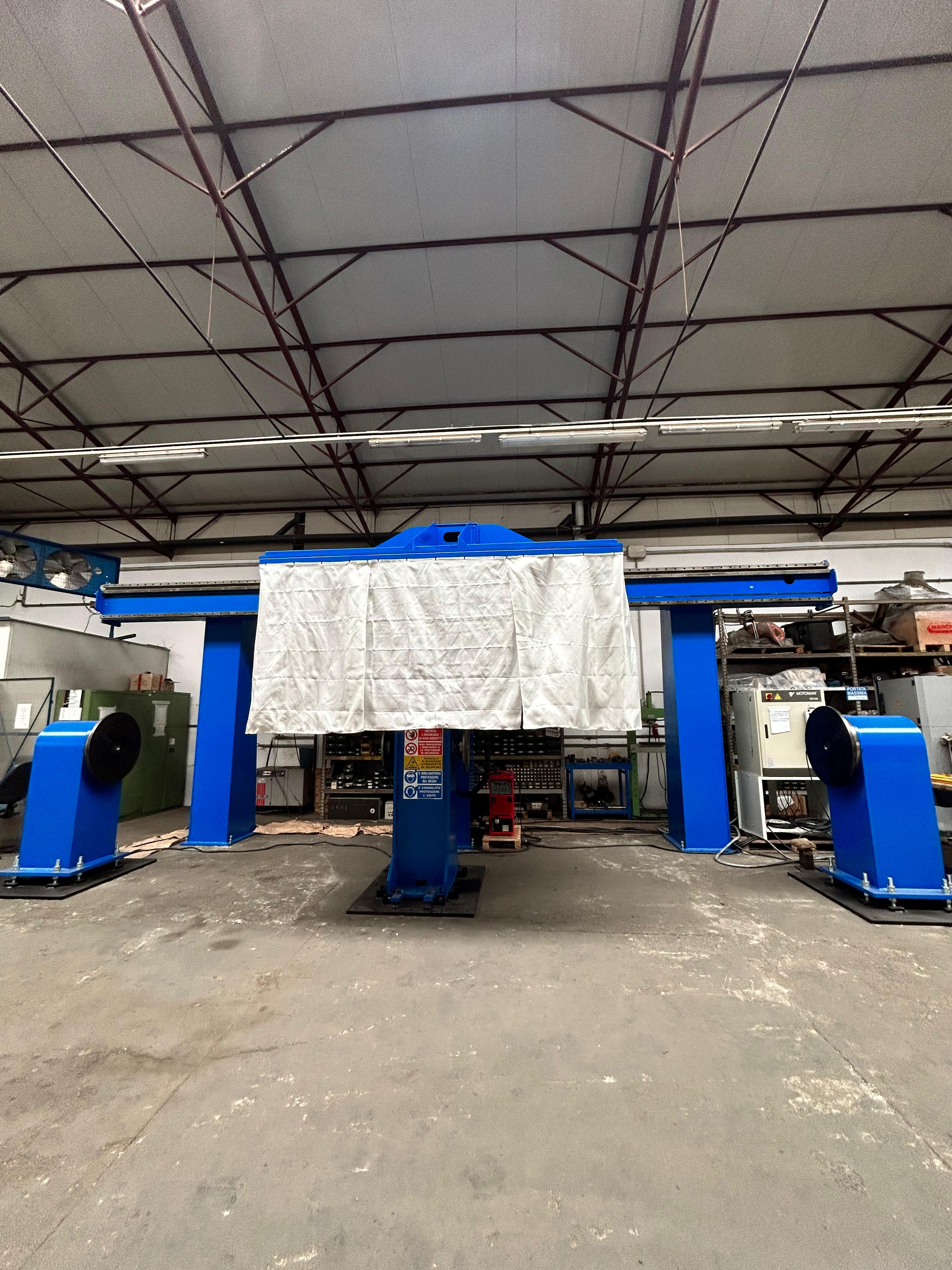 ISOLA ROBOT MOTOMAN HP 6 PER SALDATURA in vendita - foto 7