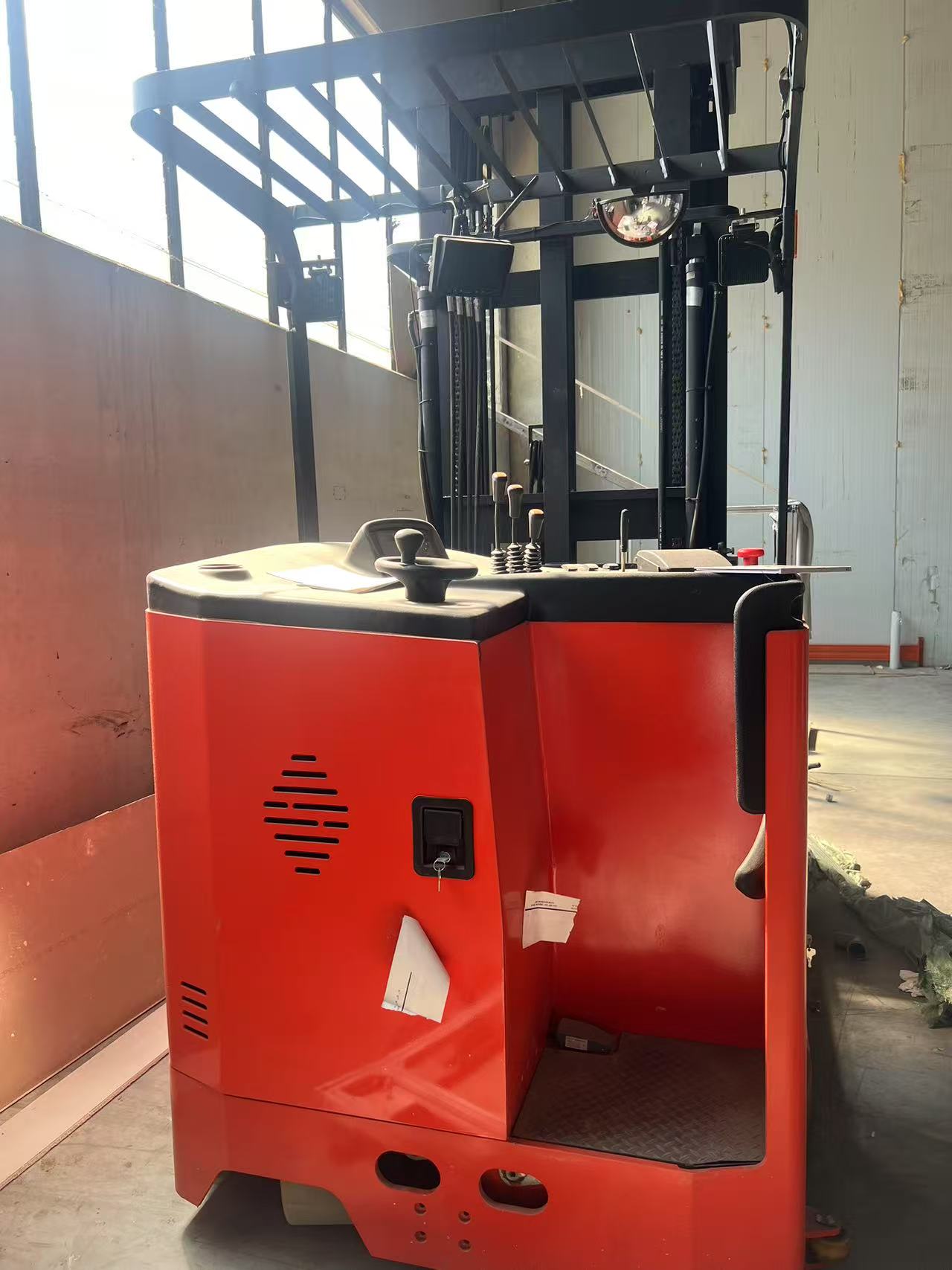 Carrelli elevatori in vendita
