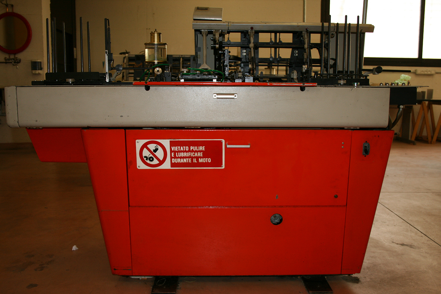 IMBUSTATRICE AUTOMATICA A 2 STAZIONI BELL & HOWELL in vendita - foto 2