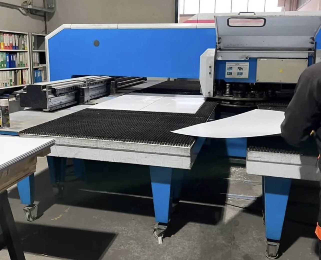 PUNZONATRICE CNC FINN POWER in vendita - foto 4
