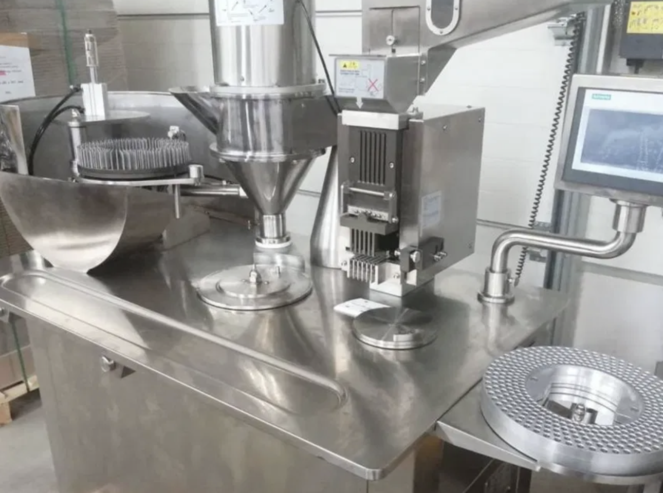 Capsulatrice semi-automatica in vendita - foto 7