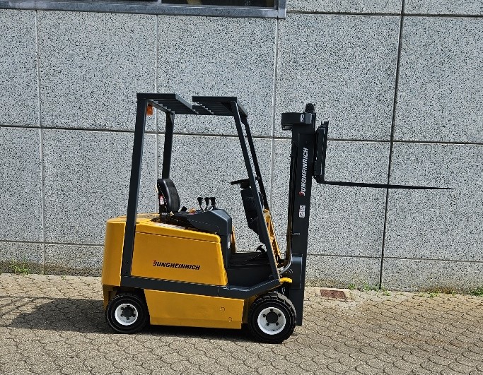 JUNGHEINRICH EFG V20 in vendita - foto 2