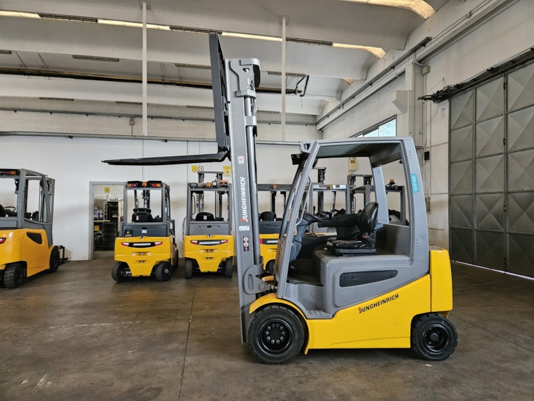 Jungheinrich EFG 430K in vendita - foto 3