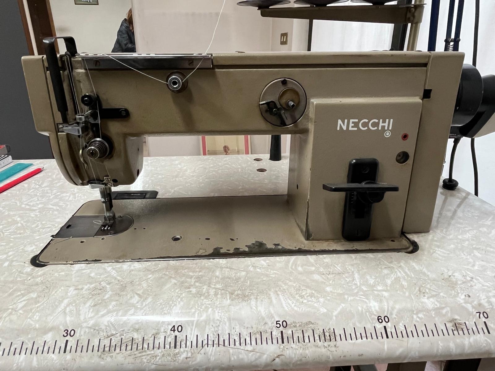 Macchina Necchi serie 885 in vendita - foto 1