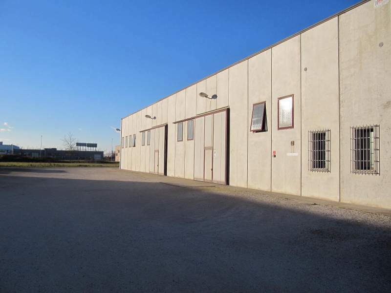 Capannone industriale in vendita - foto 2
