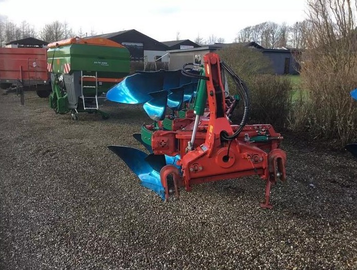 Aratro reversibile Kverneland EG 100 in vendita - foto 2