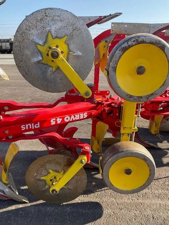 Aratro reversibile Pöttinger Servo 45 Plus in vendita - foto 3