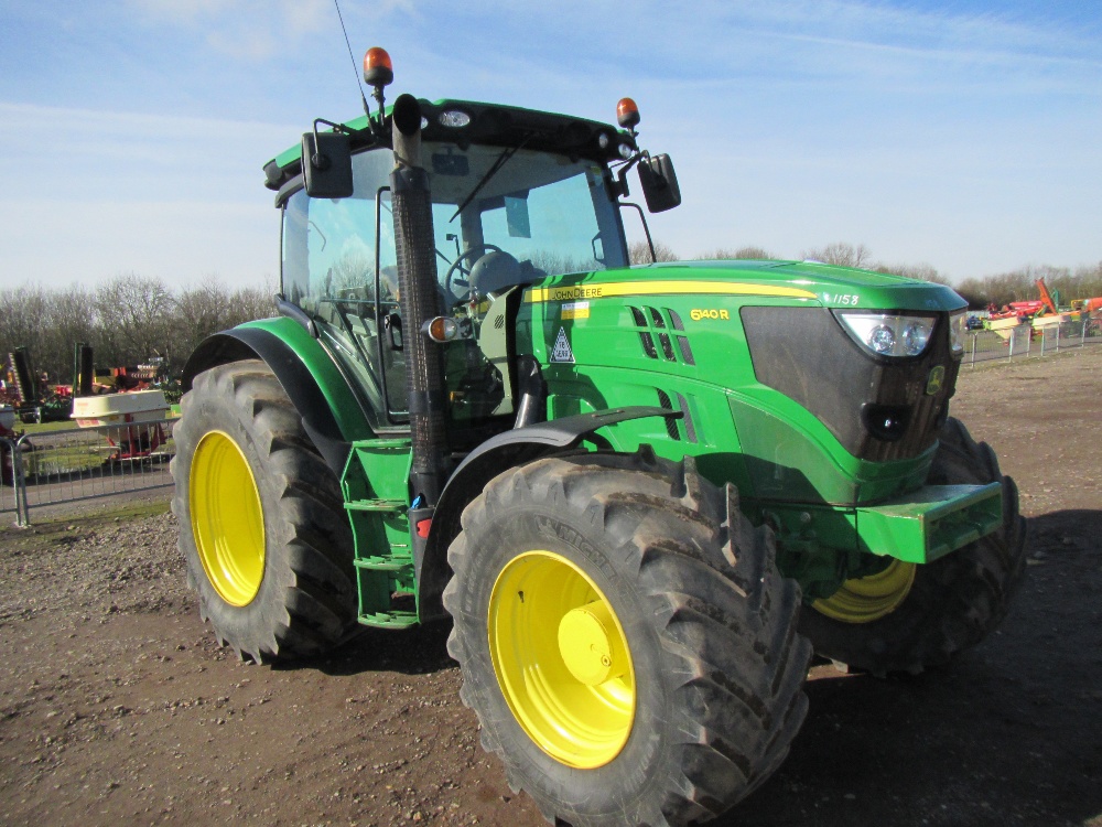 2014 John Deere 6140R 4wd trattore agricolo in vendita - foto 1