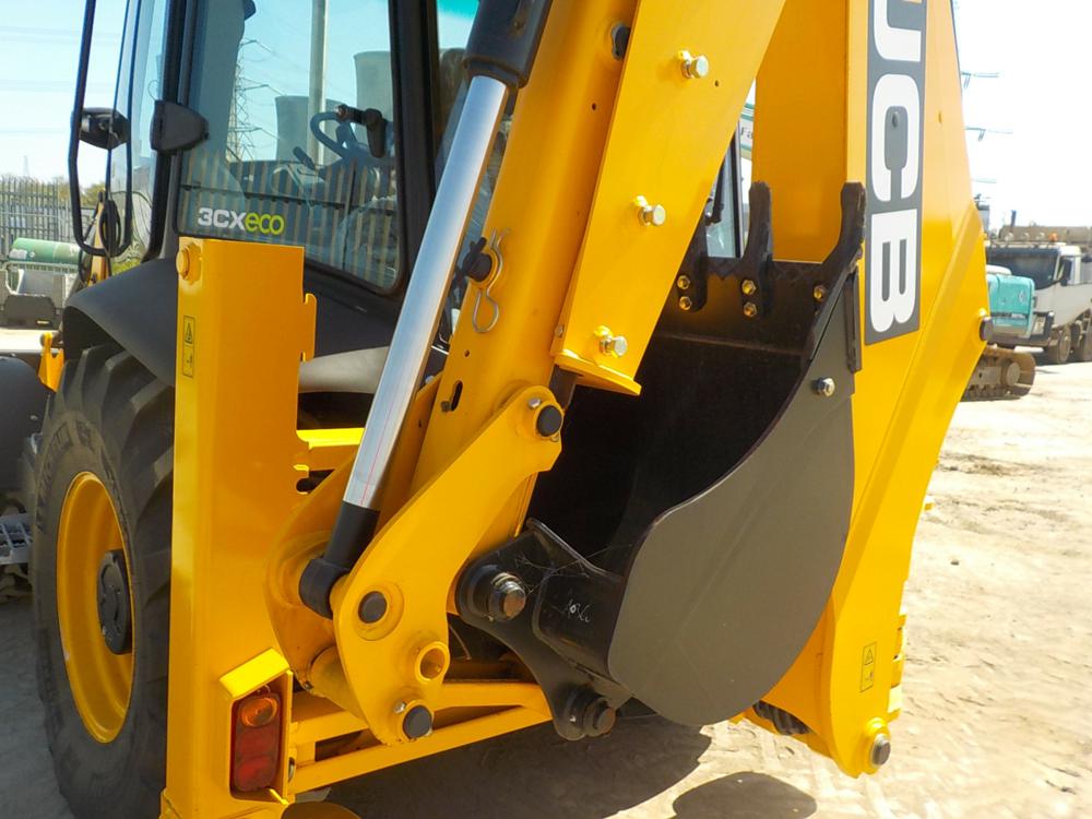 2017 JCB 3CX P21 ECO Turbo Terna in vendita - foto 4