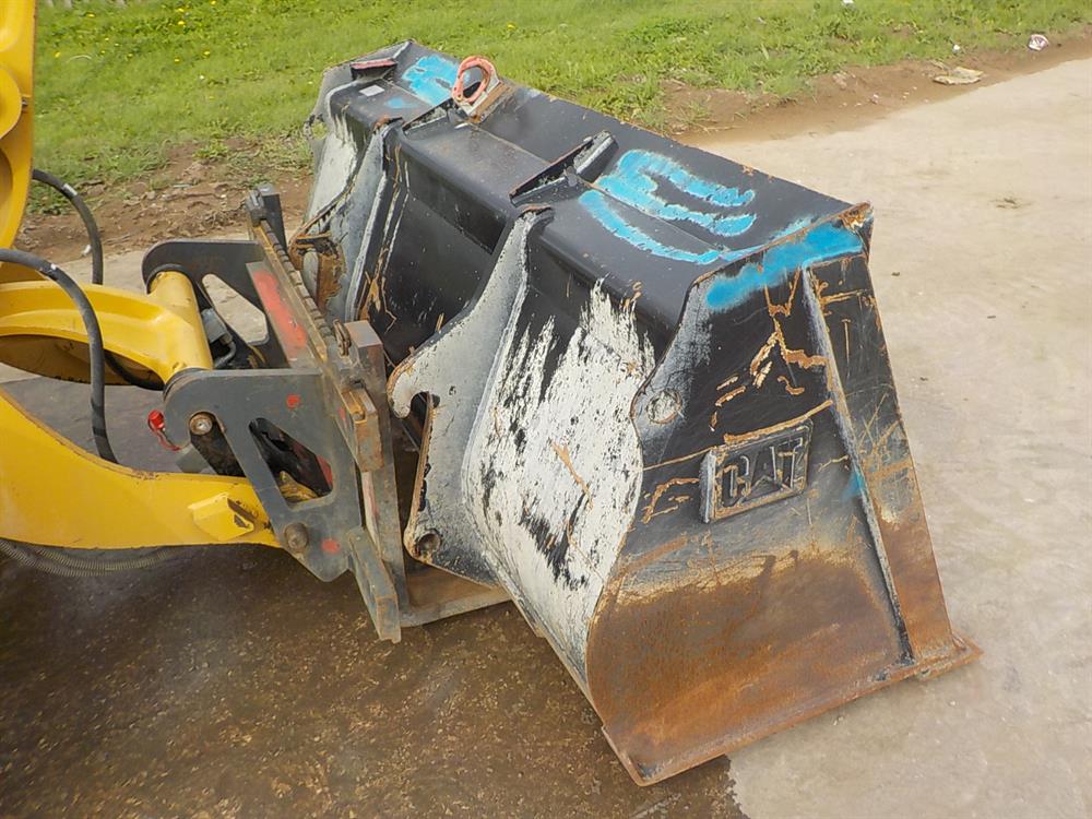 2015 CAT 908M pala gommata in vendita - foto 4