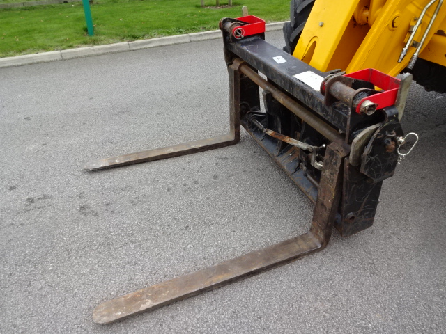 2012 JCB 531-70 LOADALL sollevatore telescopico in vendita - foto 4