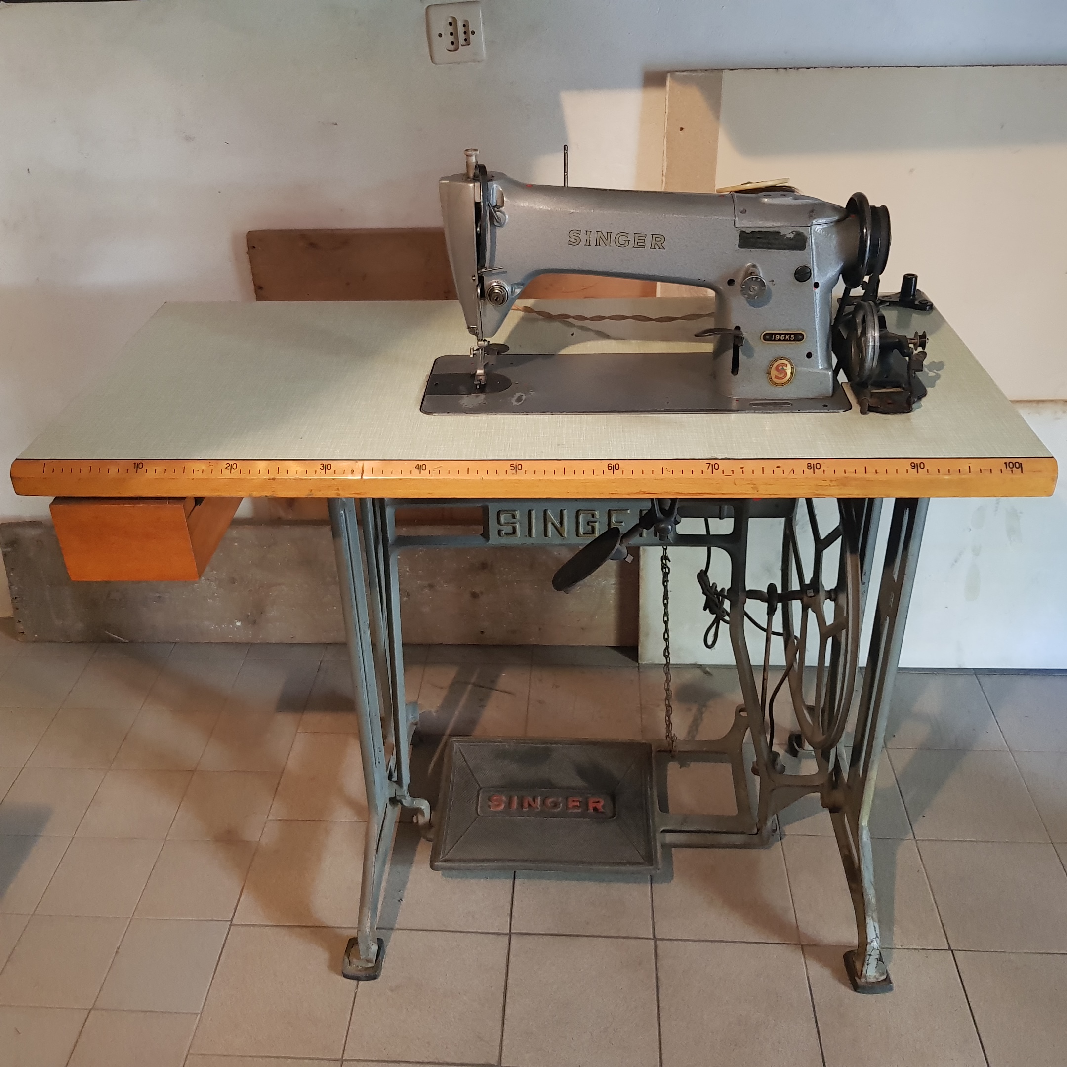 MACCHINA DA CUCIRE SINGER 196K5 in vendita - foto 1