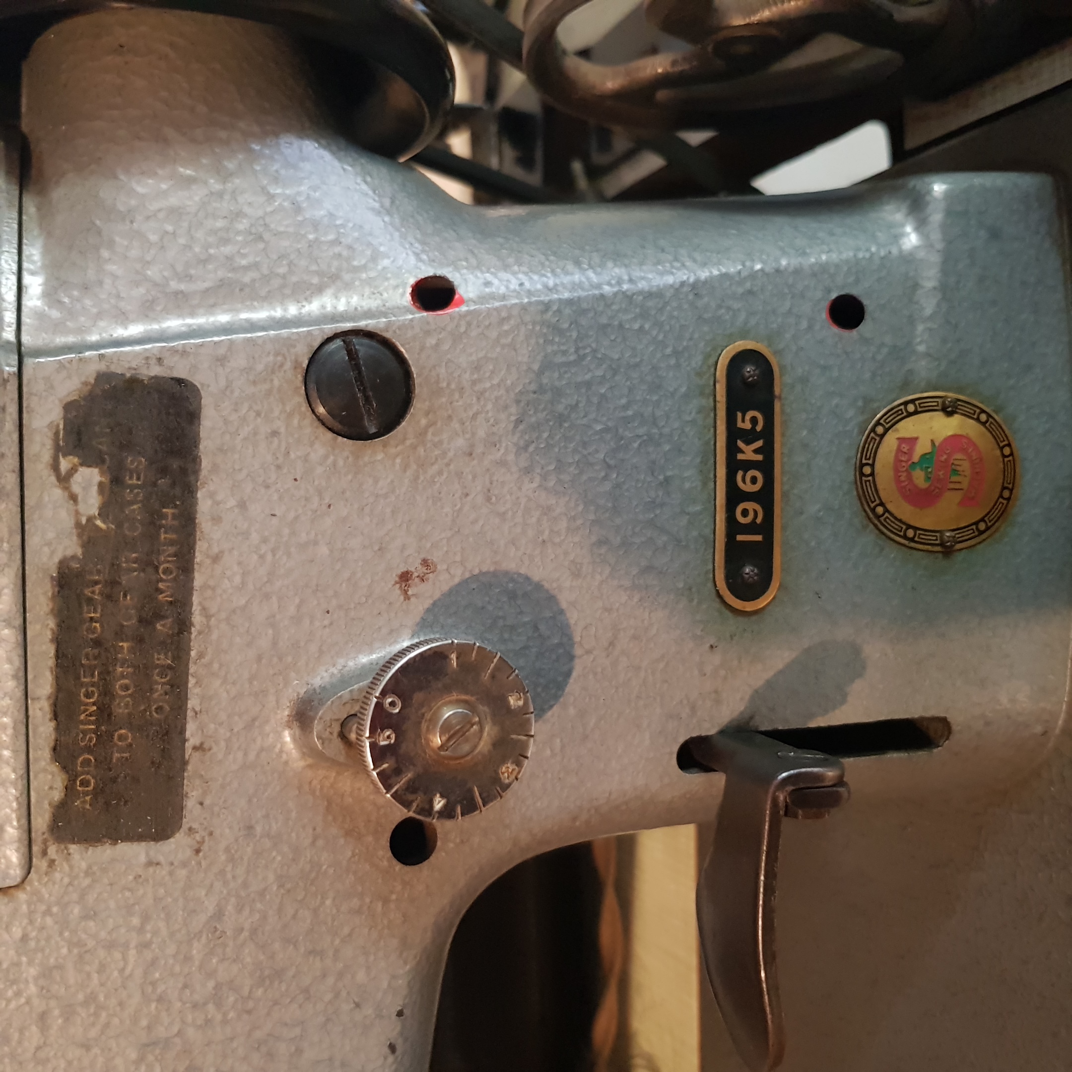 MACCHINA DA CUCIRE SINGER 196K5 in vendita - foto 2