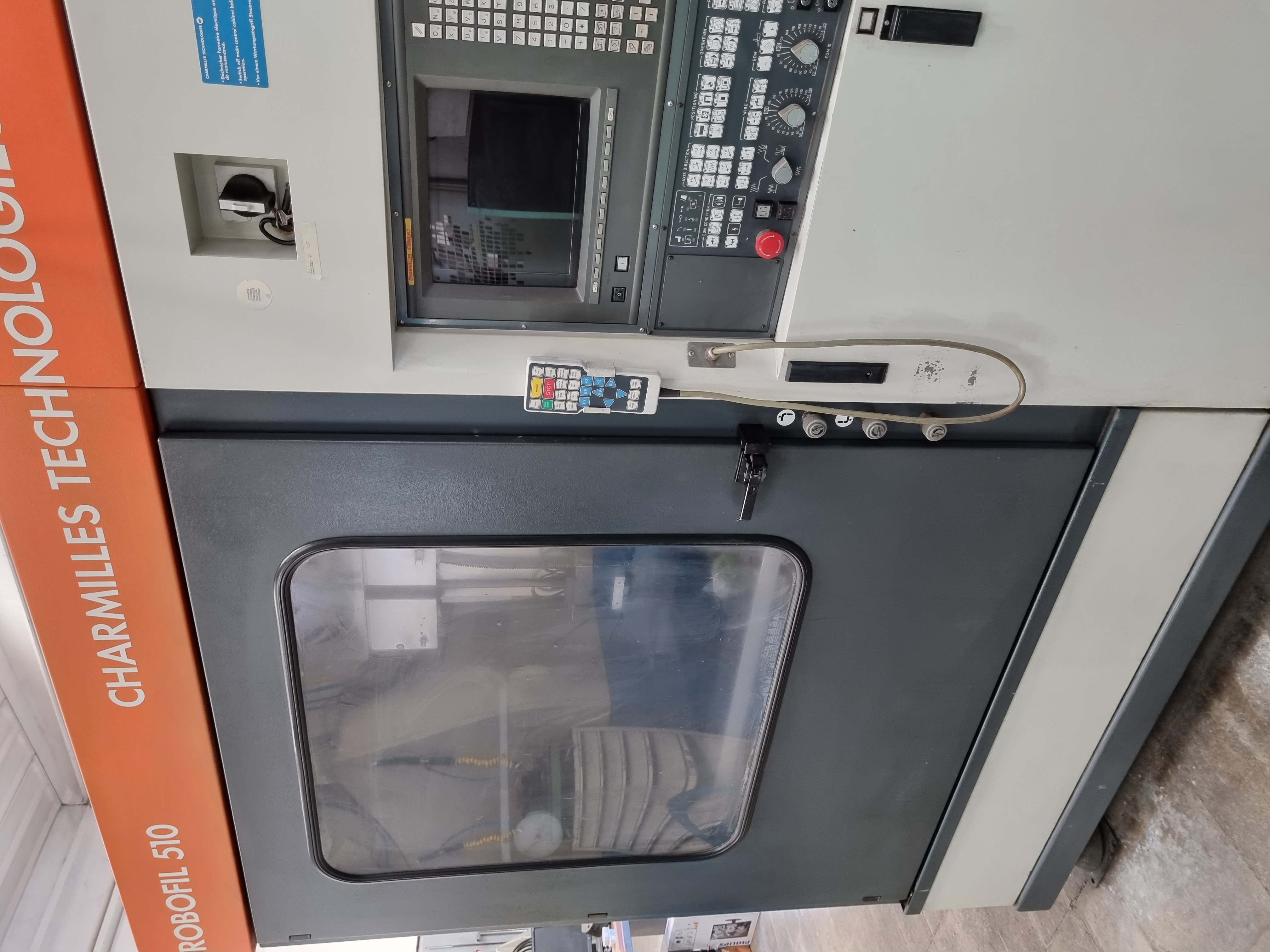 ELETTROEROSIONE A FILO ROBOFIL 510 CHARMILLES  in vendita - foto 2