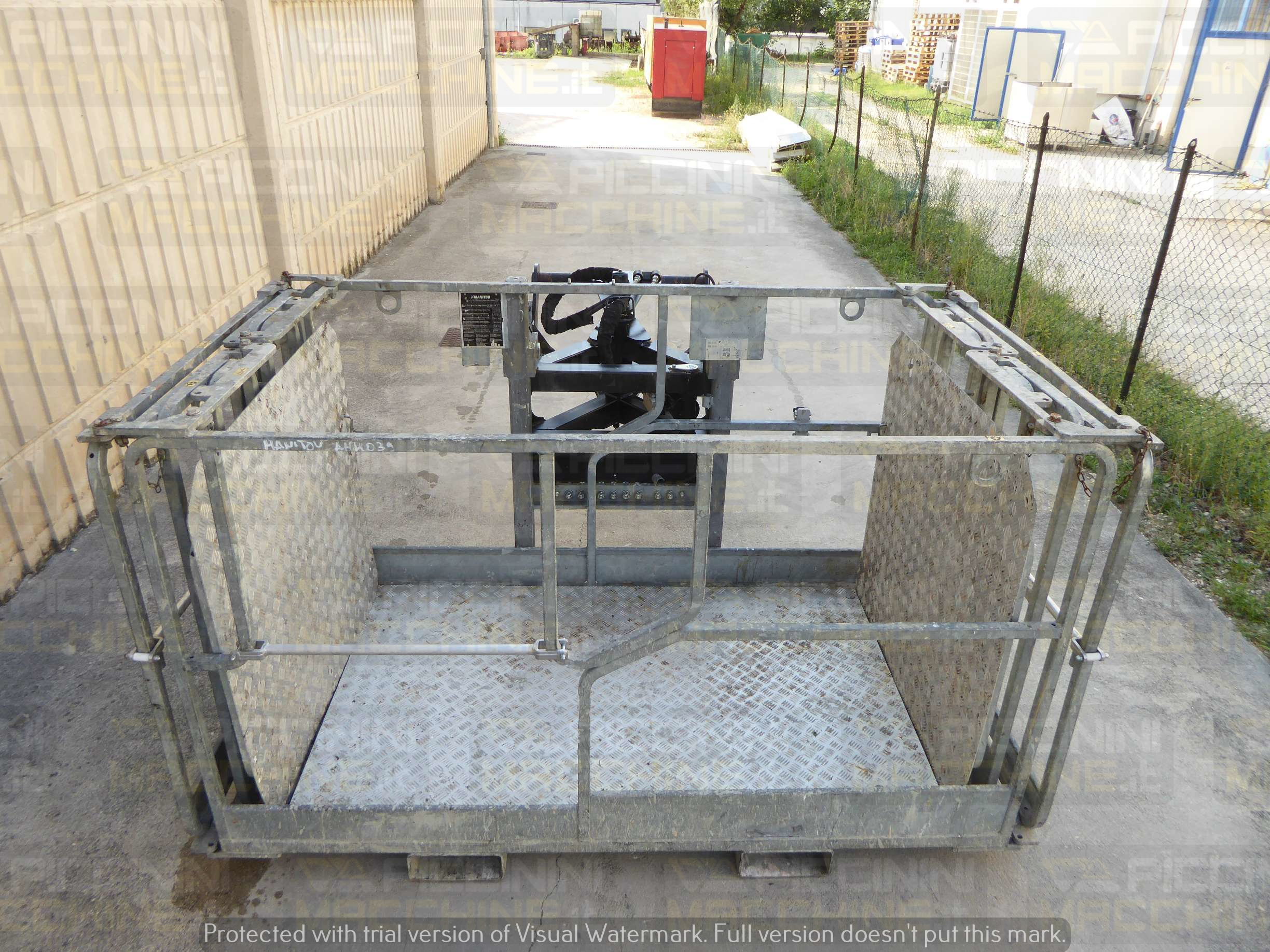 Piattaforma estensibile e pivottante Manitou 2,25-4 ML in vendita - foto 2