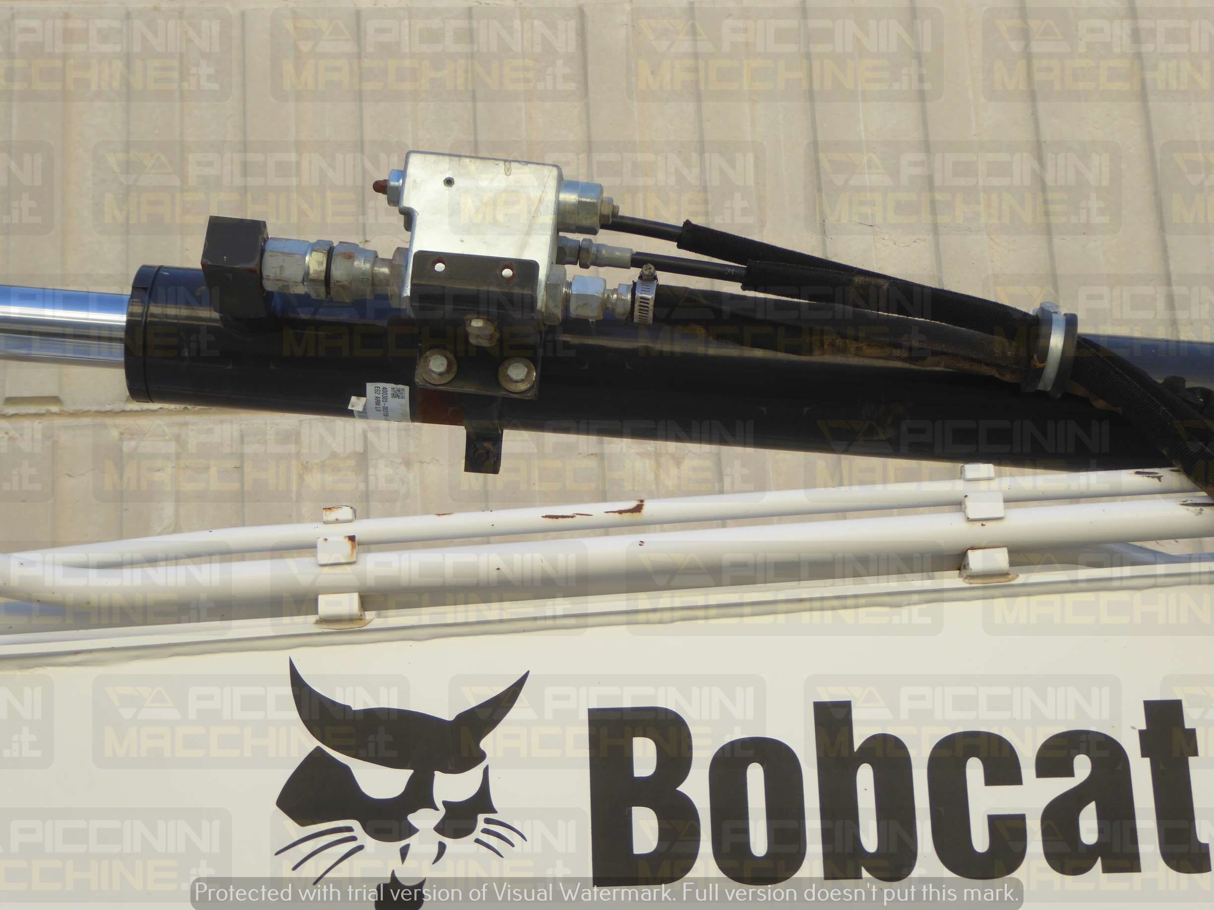 Escavatore cingolato Bobcat E62 in vendita - foto 6