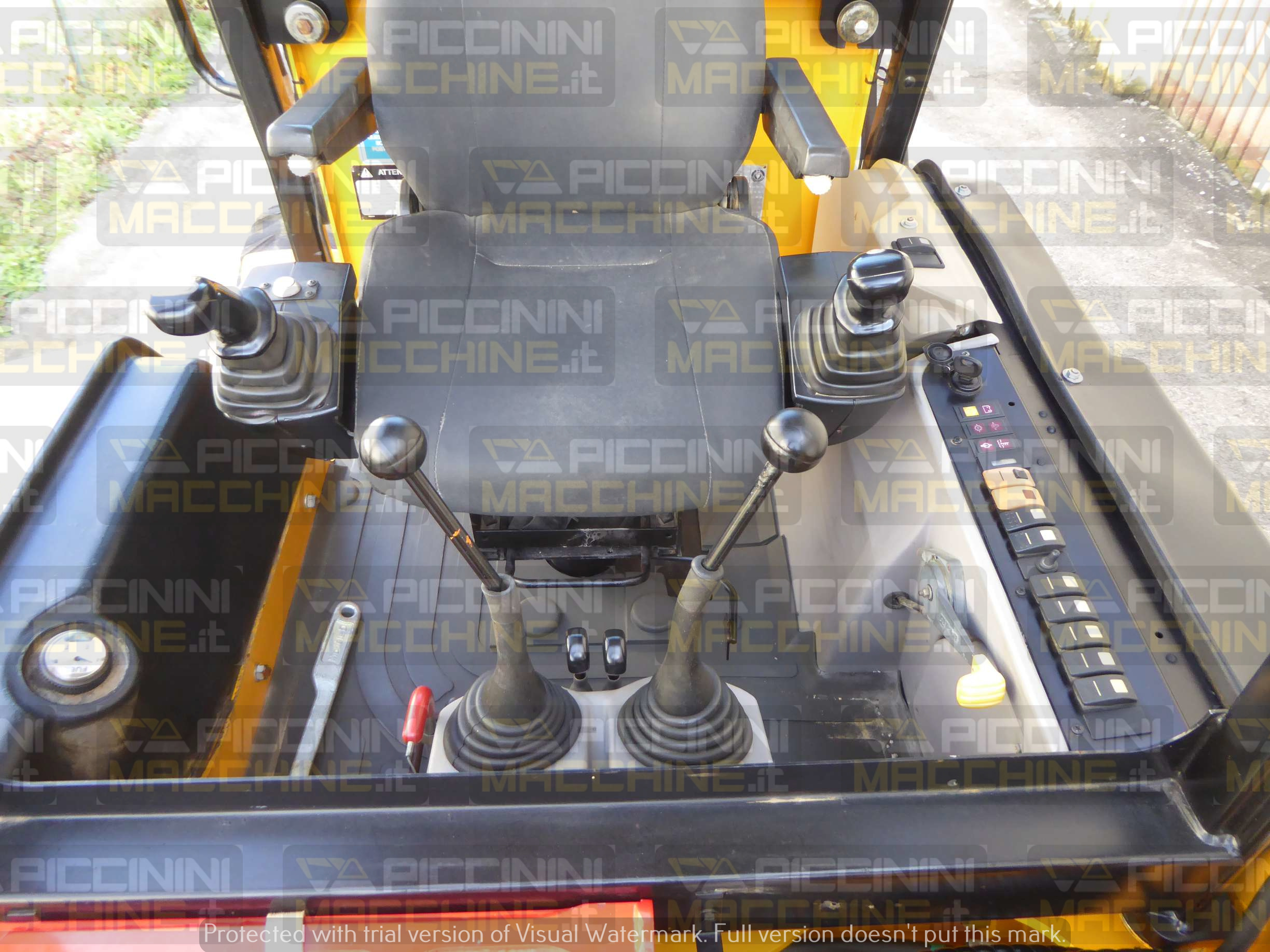 Terna rigida JCB 1CX HF in vendita - foto 12