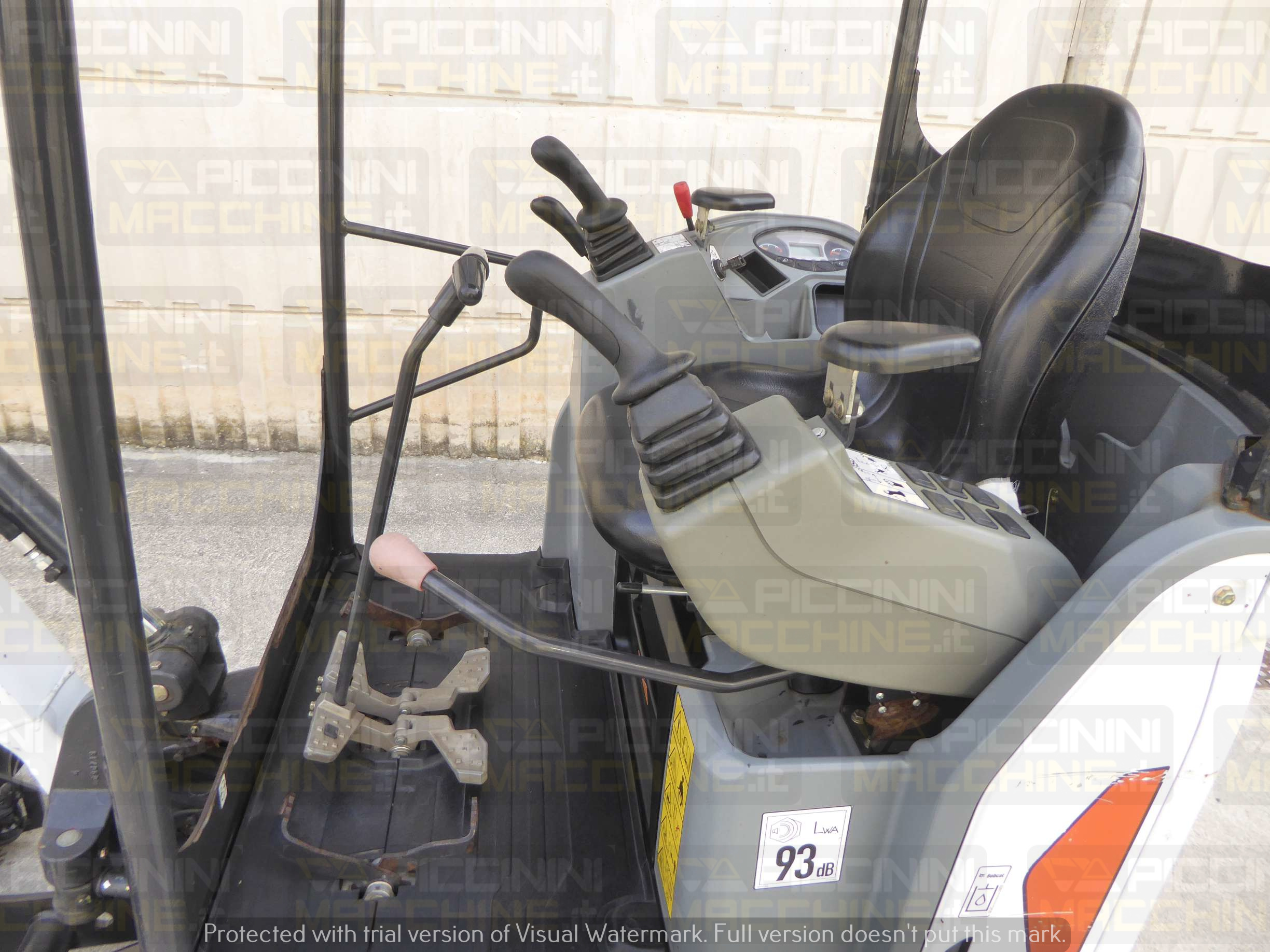 Miniescavatore Bobcat E17Z in vendita - foto 12